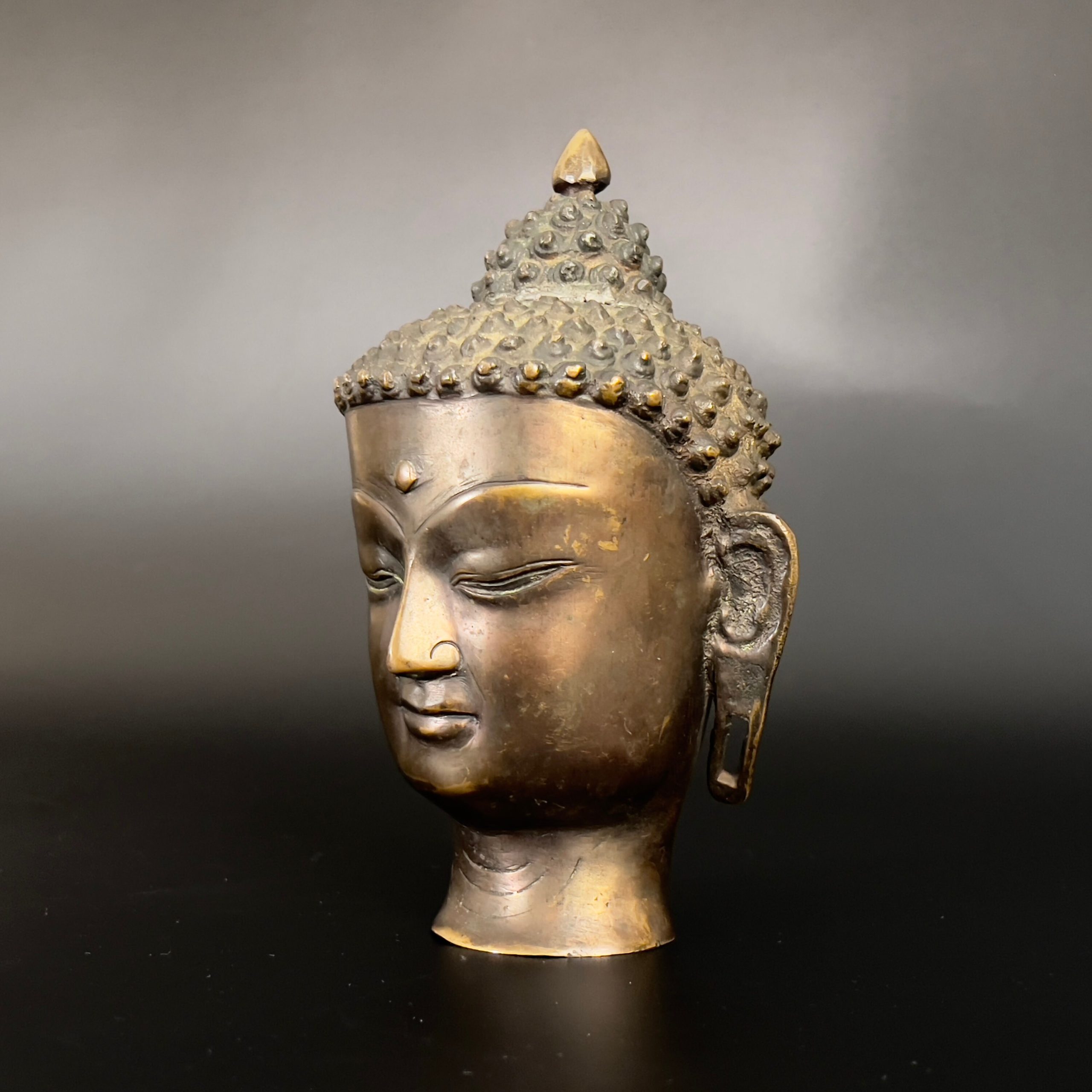 Vintage Bronze Buddha Head: Nepali Meditation Statue - Image 9