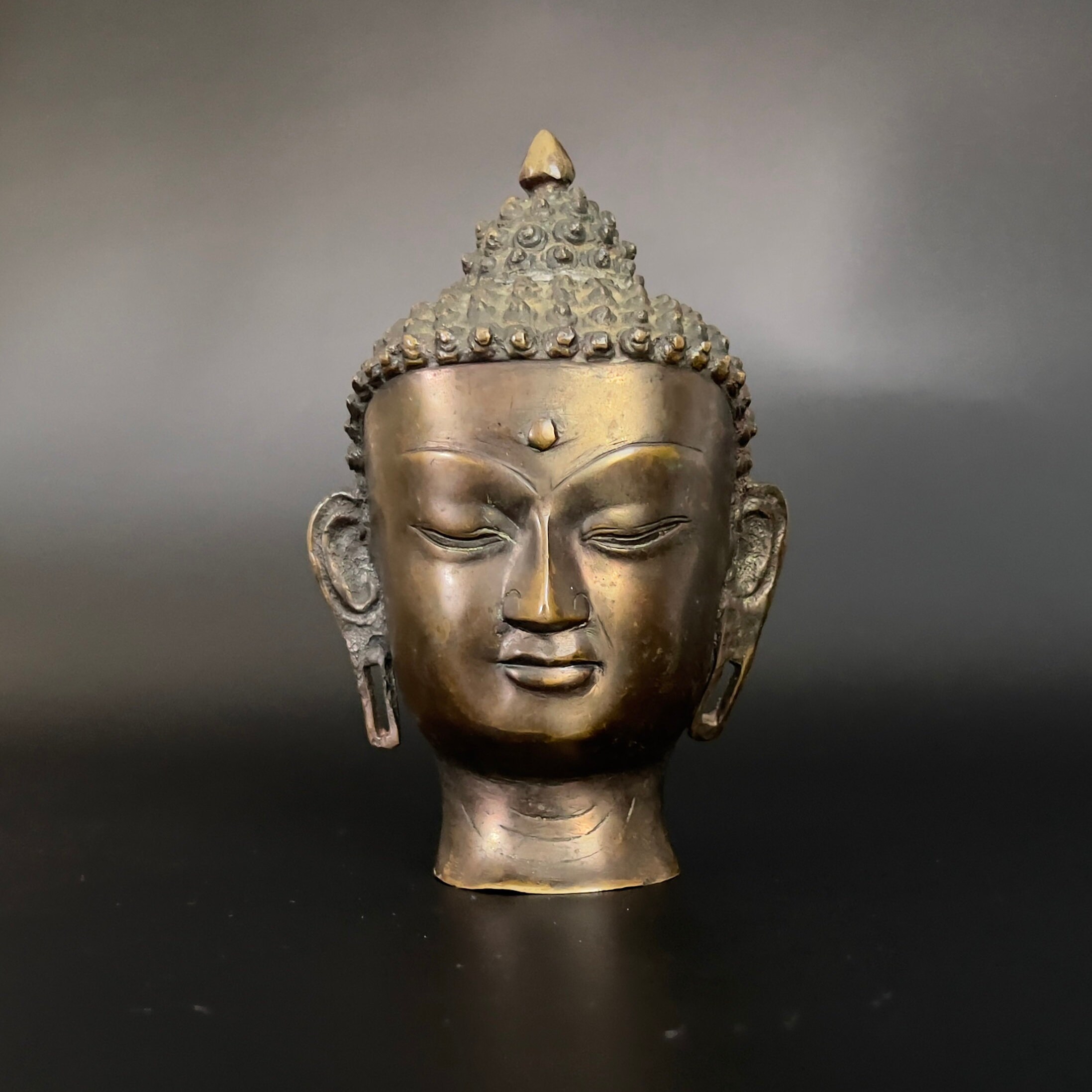 Vintage Bronze Buddha Head: Nepali Meditation Statue