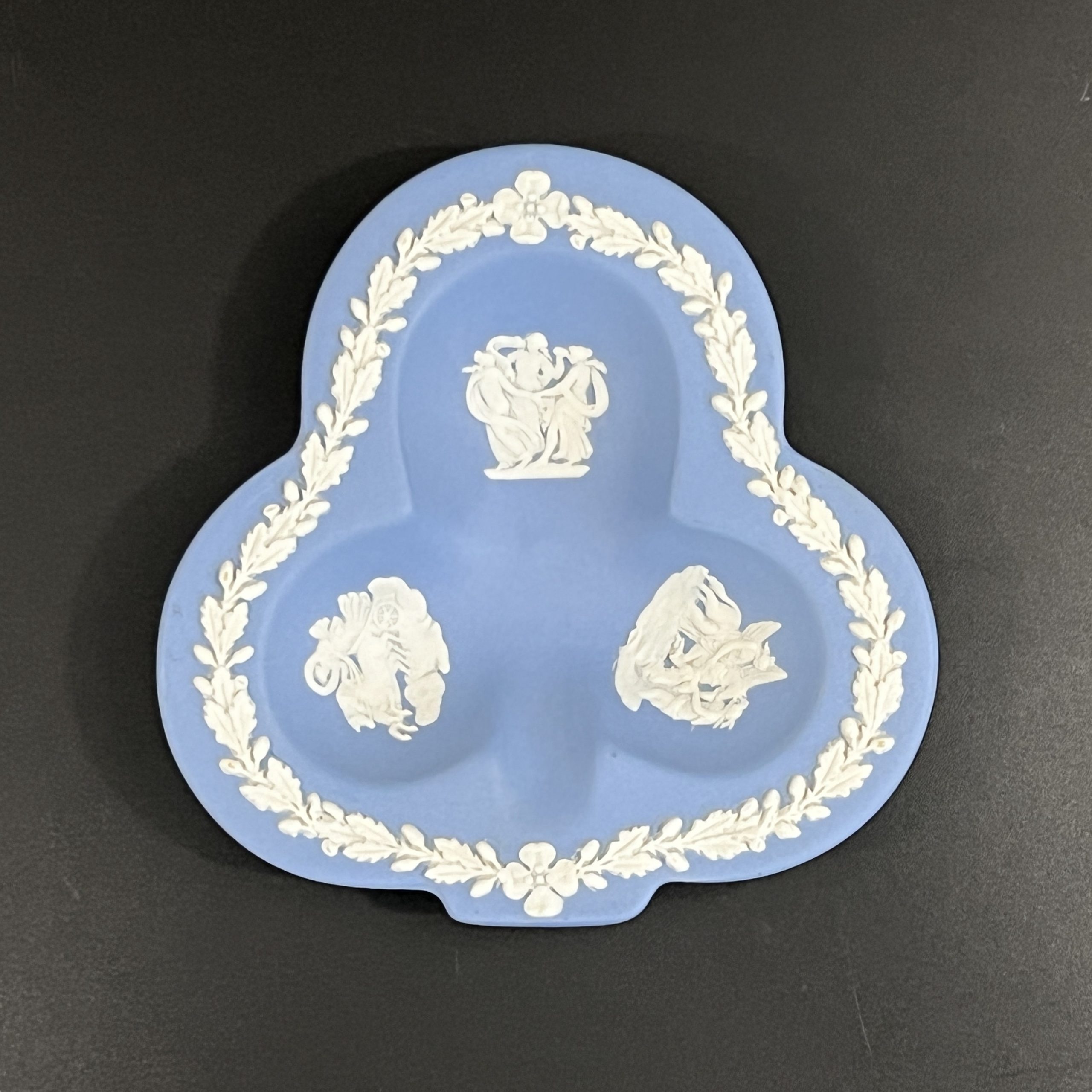 Vintage Wedgwood Jasperware Clover Trinket Dish: Blue Card Suit Collection