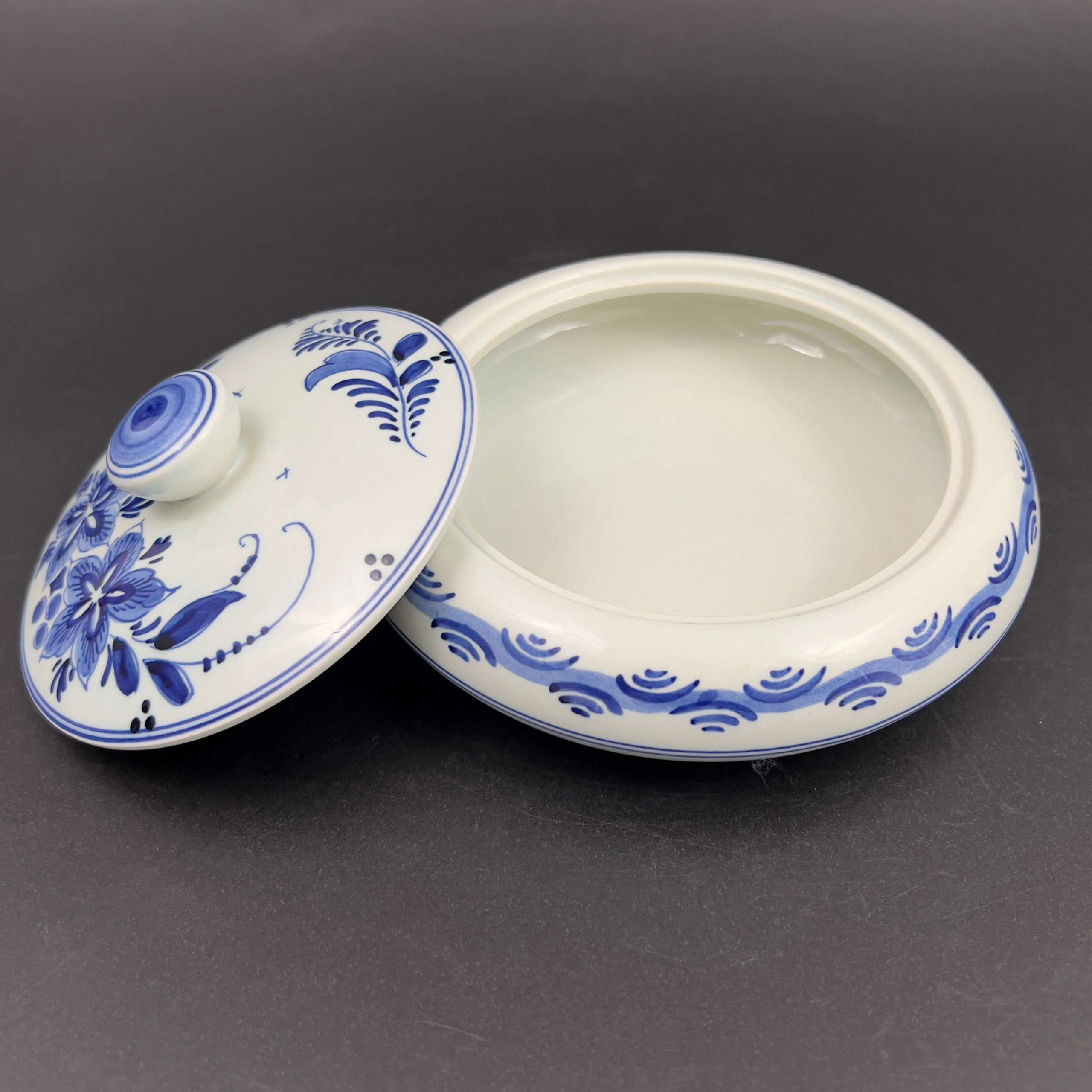 Vintage Delft Blue Floral Bonbonniere - Plateelbakkerij Schoonhoven Candy Dish - Image 8