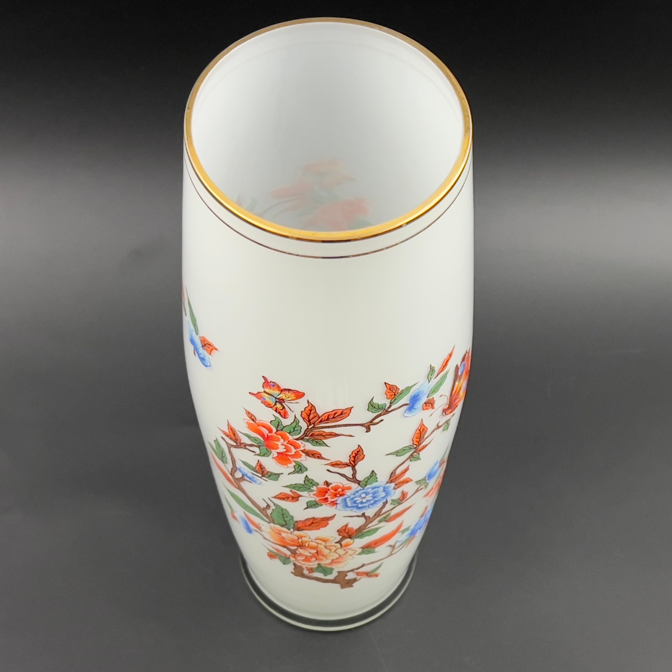 Vintage UCGC Opaline Glass Vase: Floral Butterfly Design, Gold Gilt Accent - Image 4