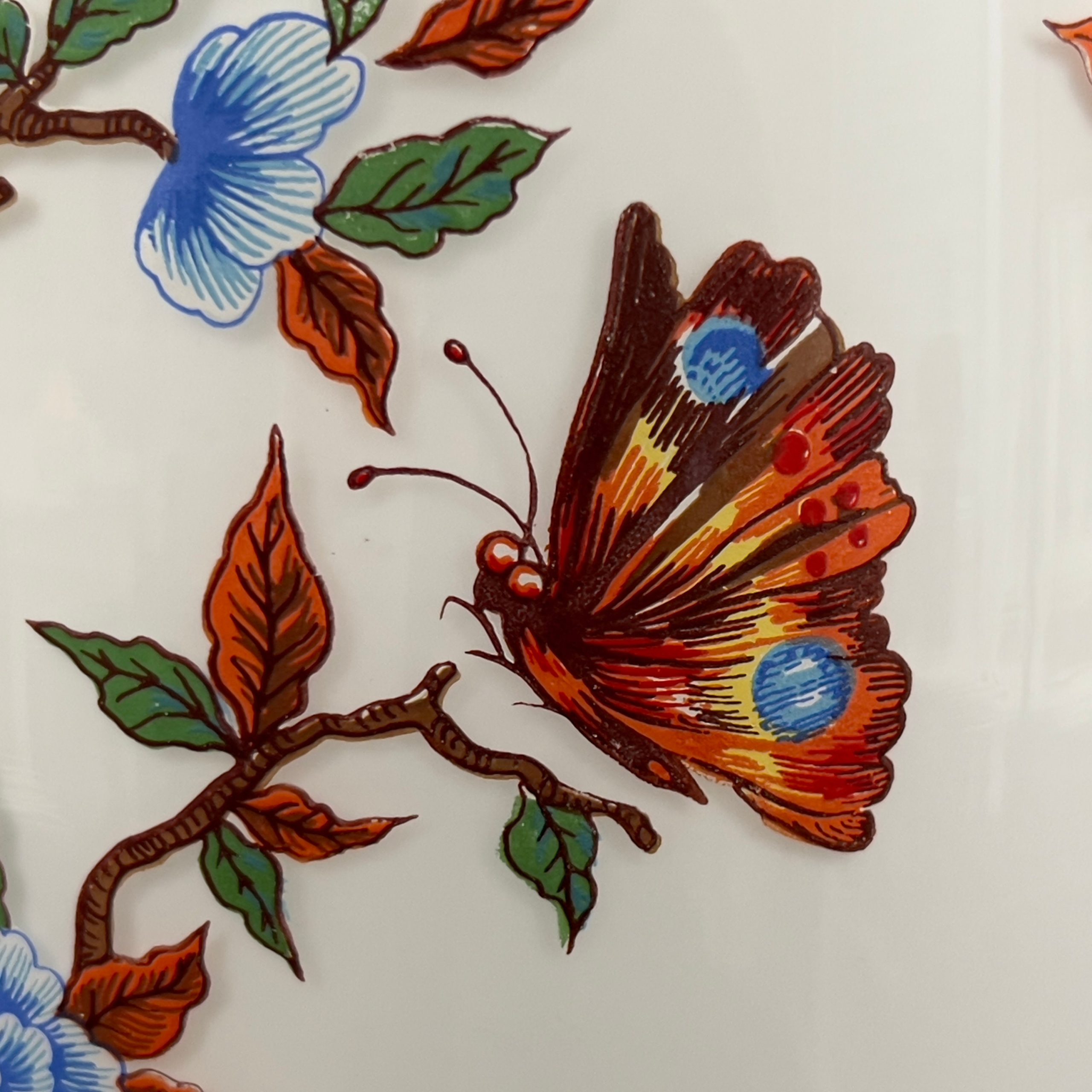 Vintage UCGC Opaline Glass Vase: Floral Butterfly Design, Gold Gilt Accent - Image 7