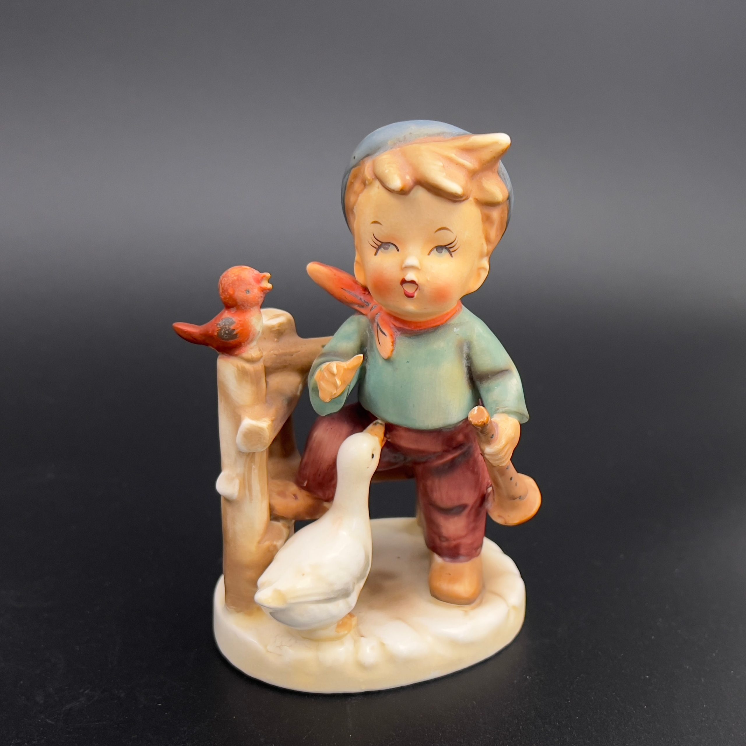 Midcentury Arnart Japan Figurines: Erich Stauffer Boy and Girl Set - Image 6