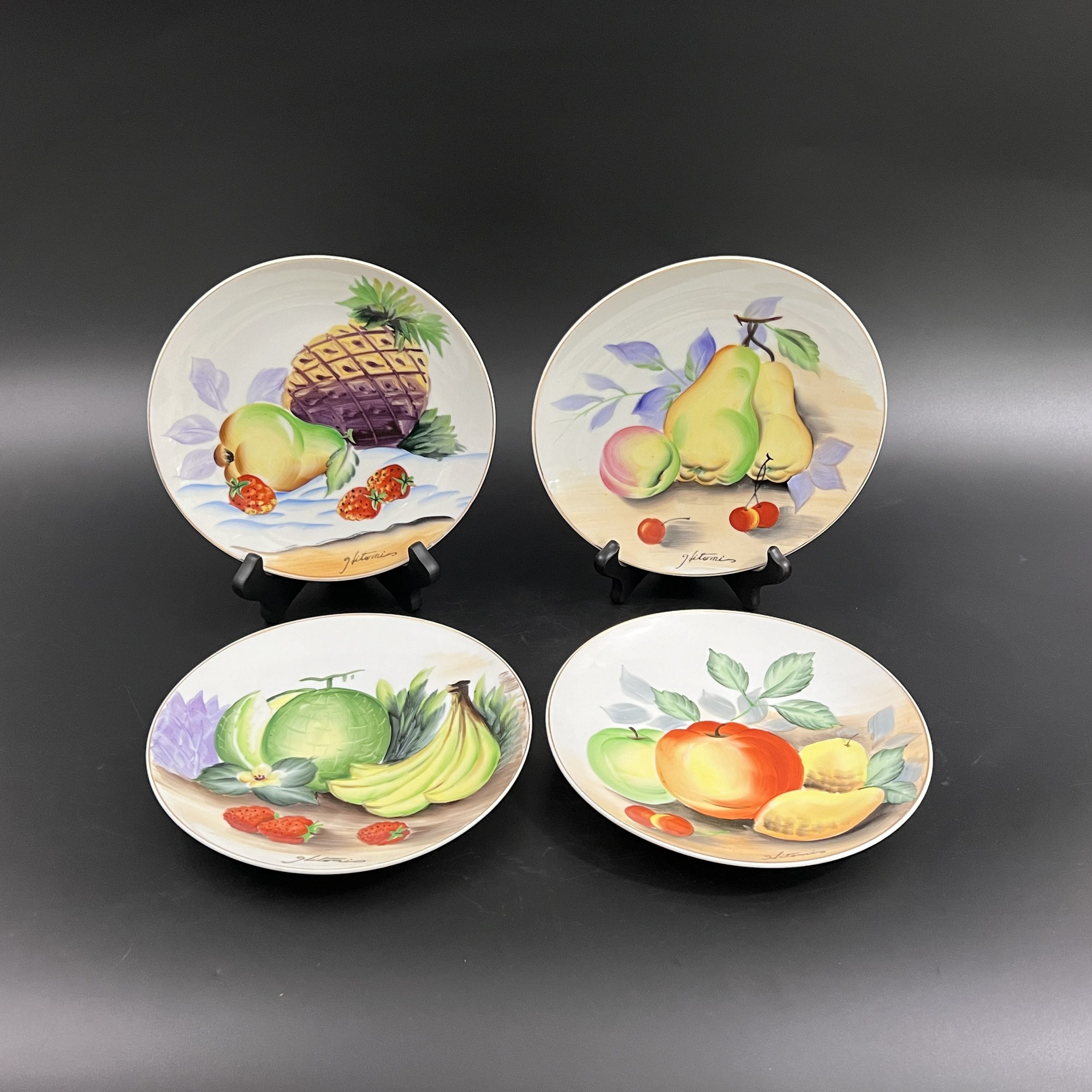 Vintage UCAGCO Fruit Wall Plates: Mid-Century Hand-Painted Set of 4 - Image 8