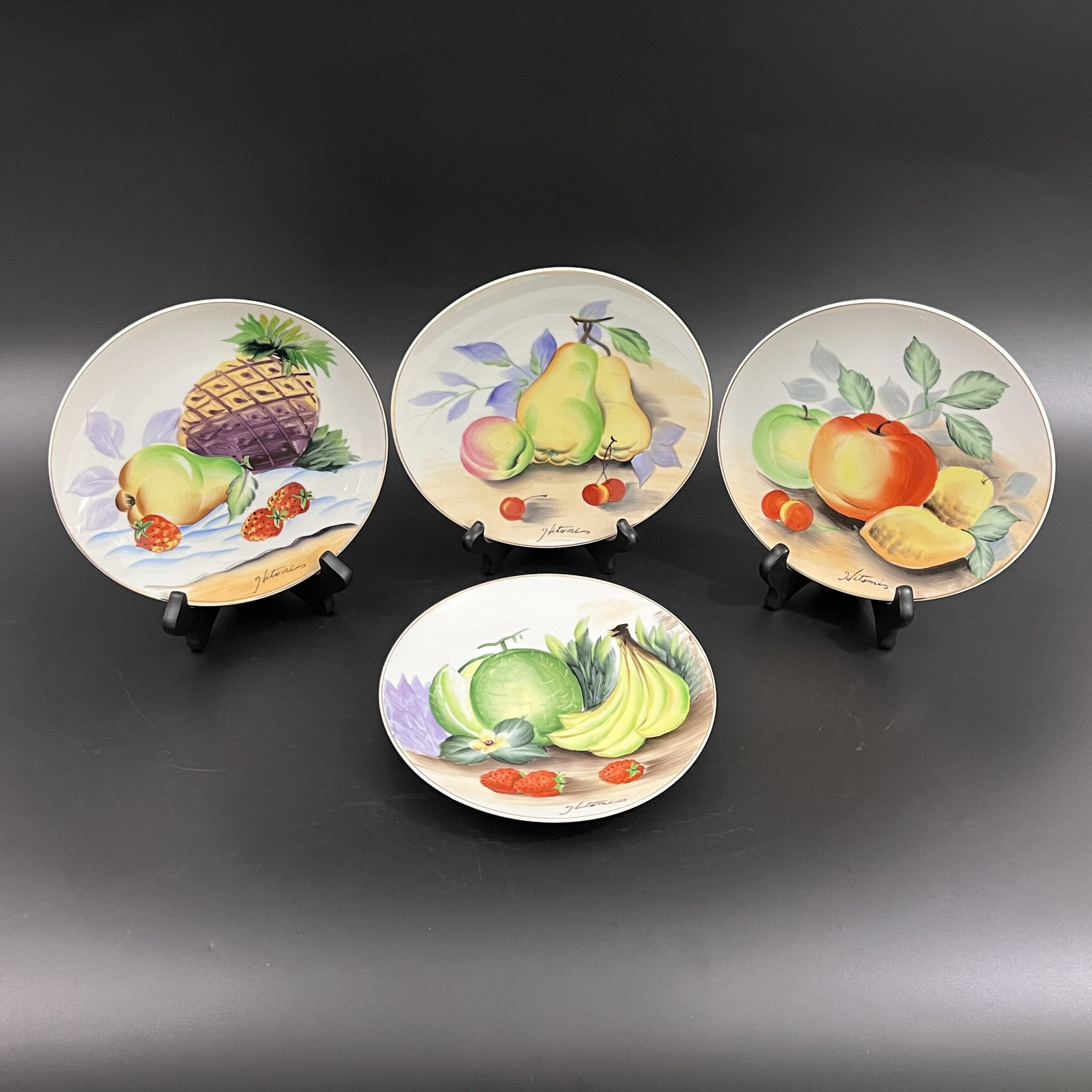 Vintage UCAGCO Fruit Wall Plates: Mid-Century Hand-Painted Set of 4 - Image 7