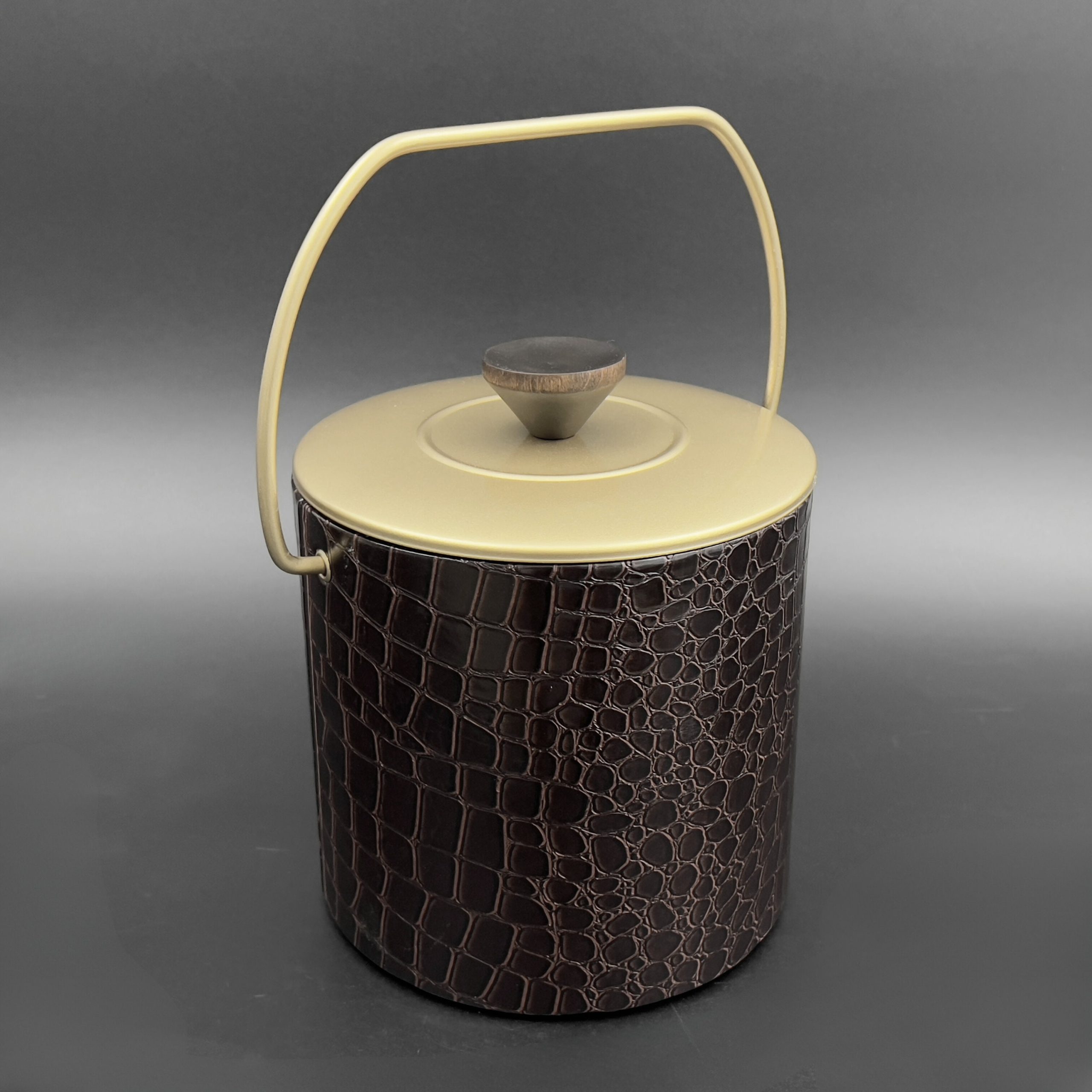 Midcentury Faux Crocodile Ice Bucket: Brass Accent Barware - Image 9