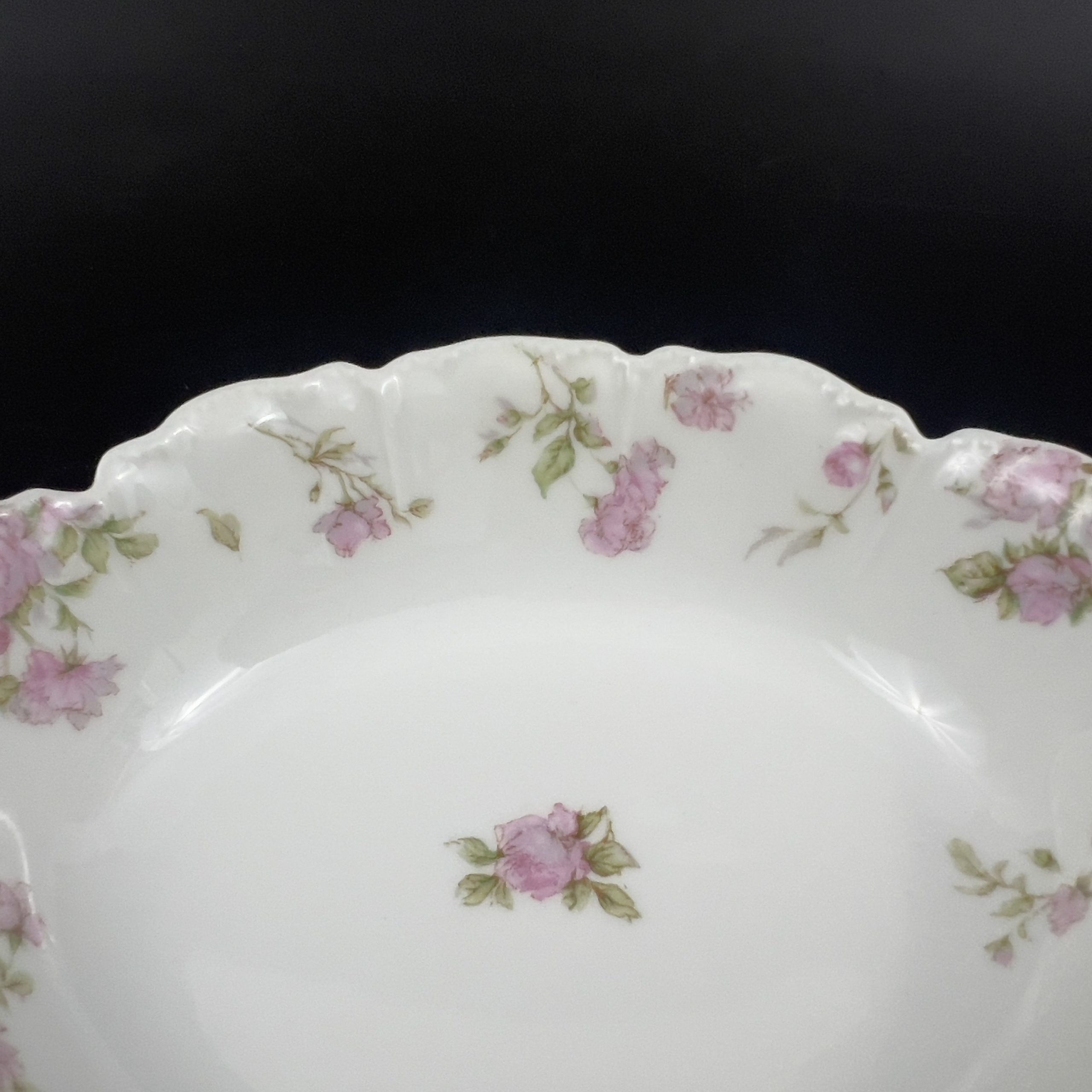 Antique Haviland Limoges Oval Bowl: Pink Roses, Gold Laurel Wreaths - Image 6