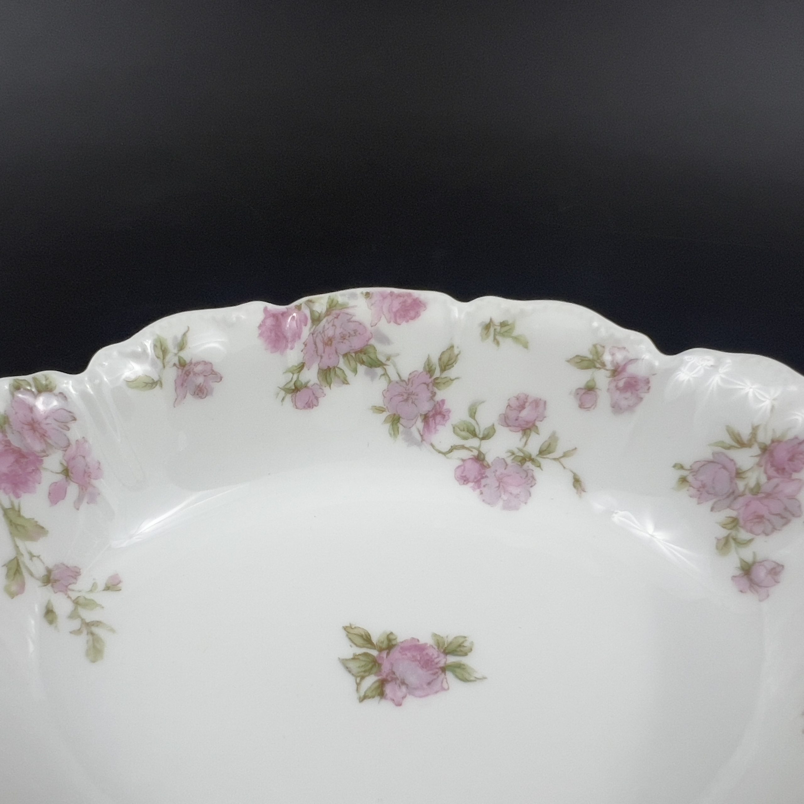 Antique Haviland Limoges Oval Bowl: Pink Roses, Gold Laurel Wreaths - Image 7
