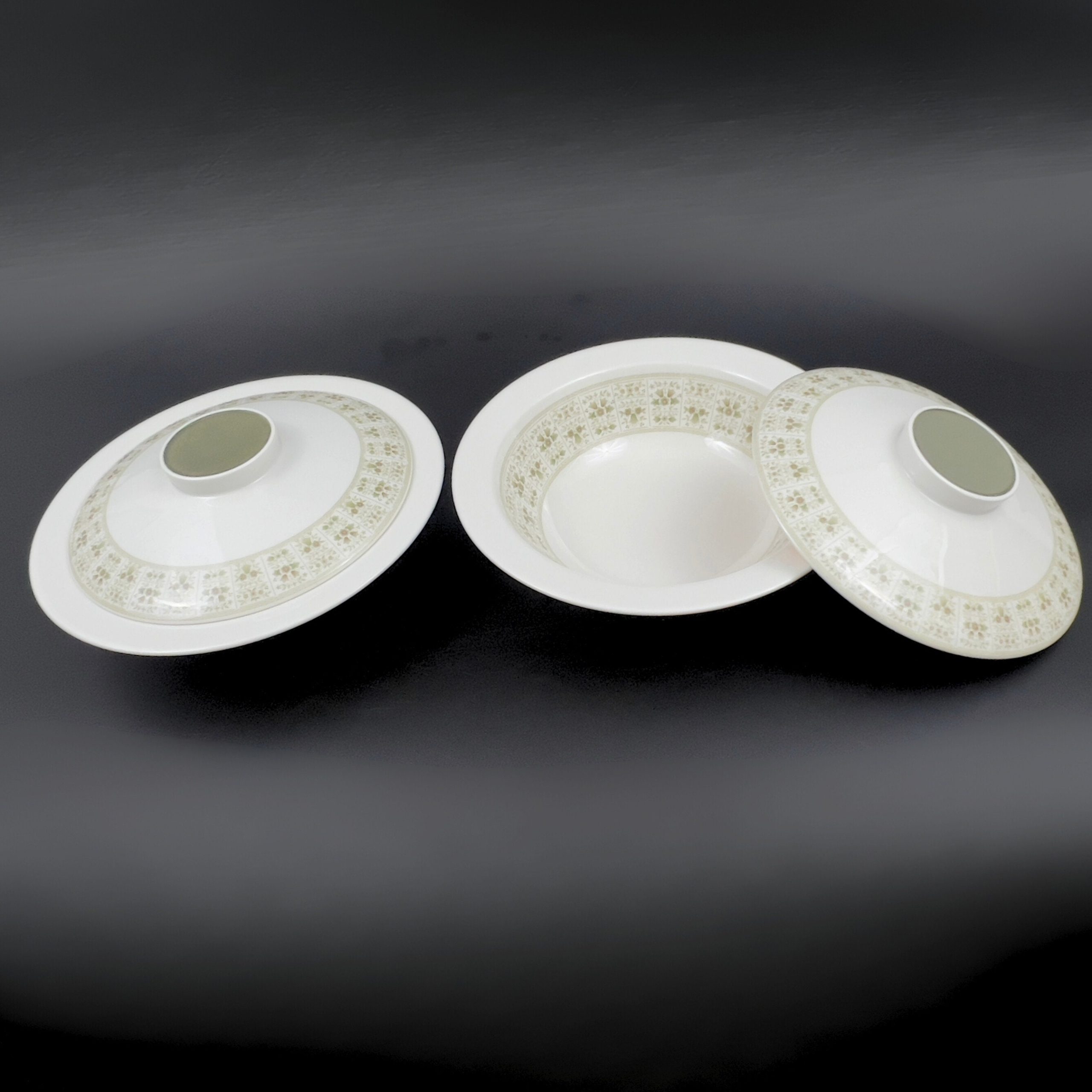 Royal Doulton Samarra Covered Vegetable Dishes: Mid-Century Modern Set of Two - Image 4