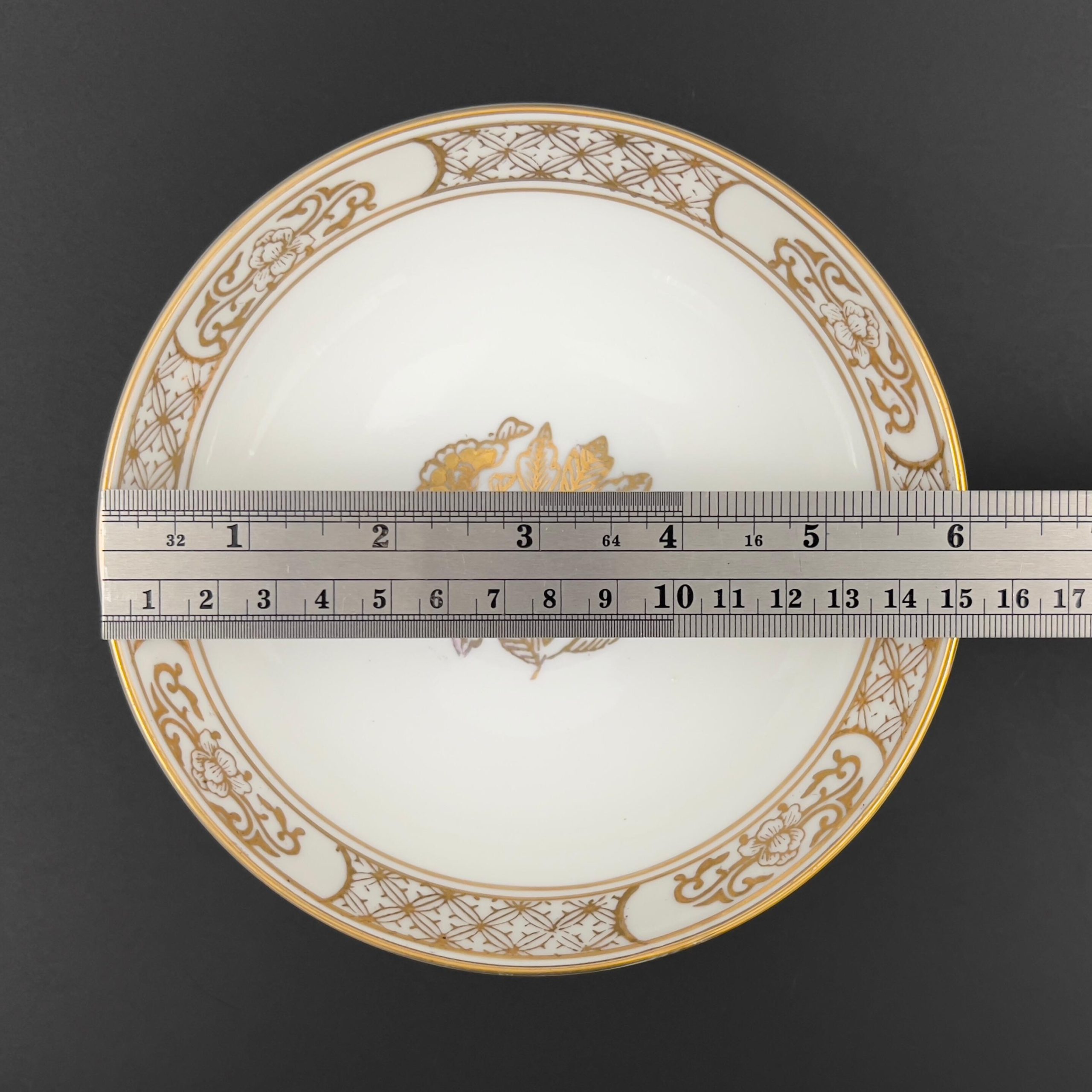 Vintage Kutani Style Porcelain Bowl: Hand-Painted Gold Imari, Made in Japan - Image 9