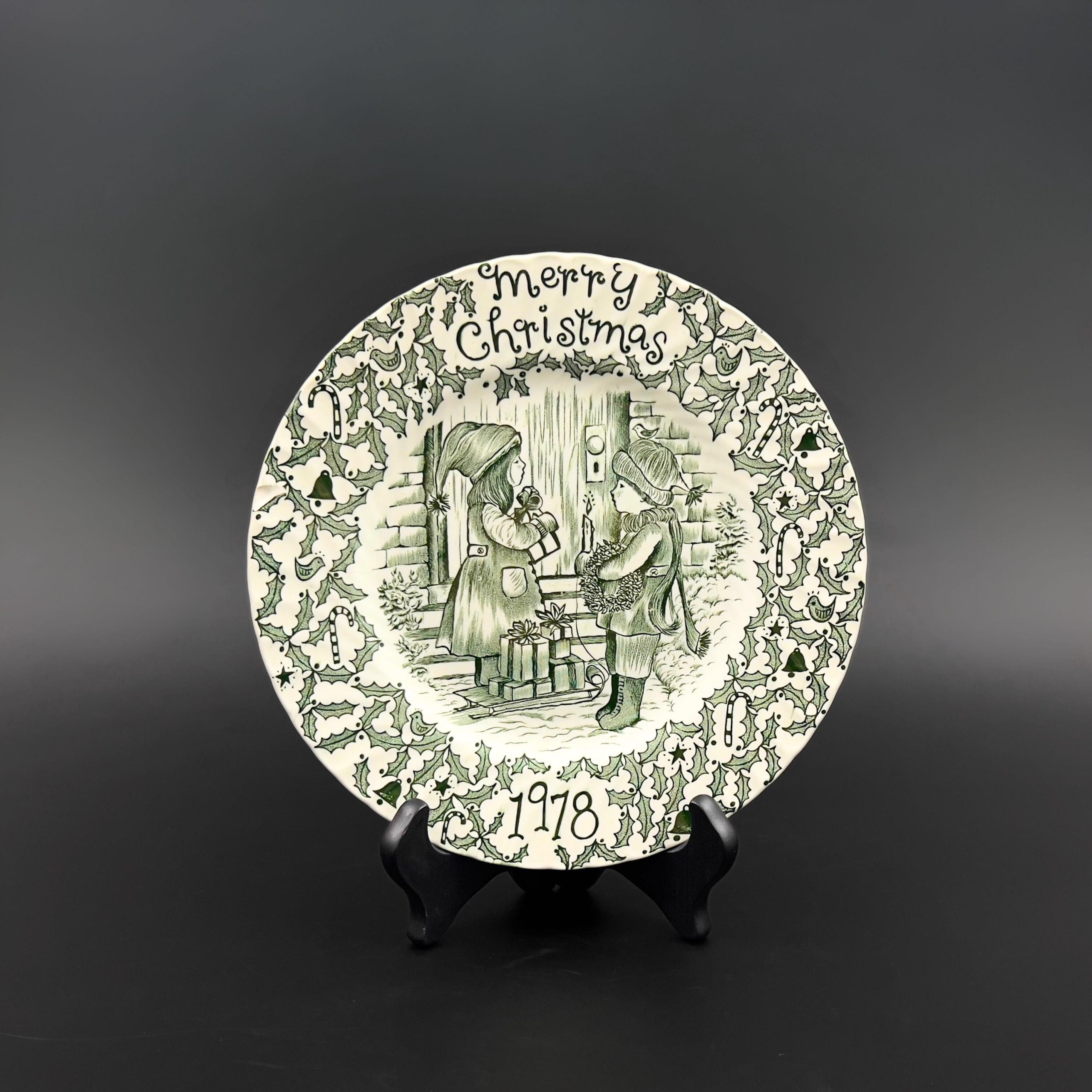 Vintage 1978 Royal Crownford Christmas Plate: Norma Sherman Holiday Decor