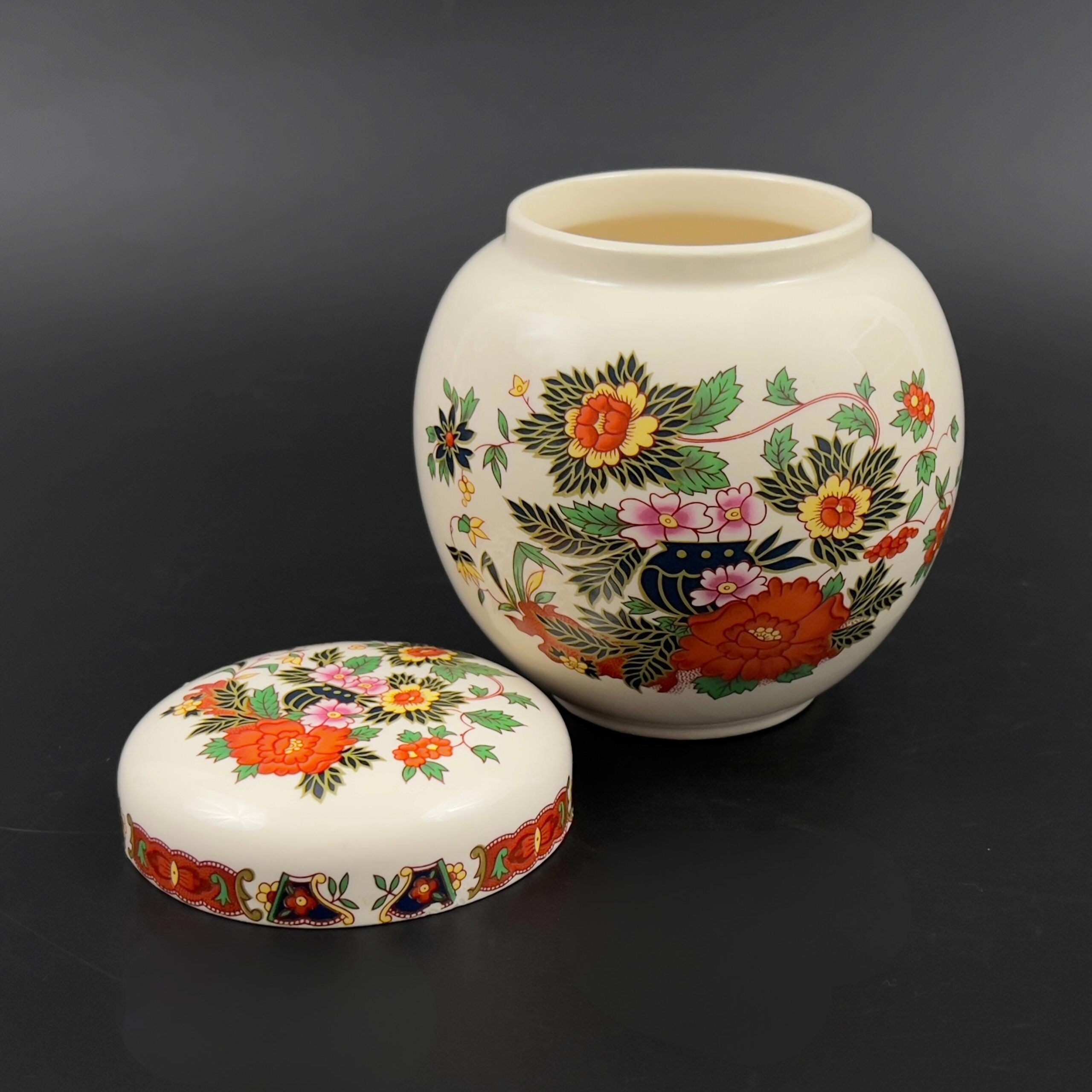 Vintage Sadler Floral Ginger Jar with Lid - English Indian Tree Pattern - Image 3
