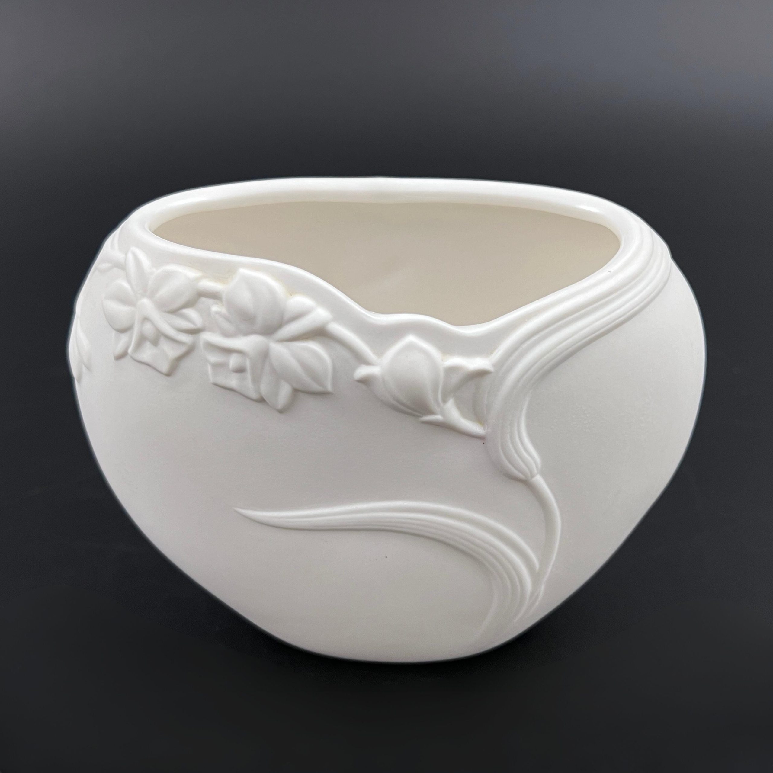 Vintage Gorham Bisque Vase: Art Nouveau Calla Lily Design - Image 3
