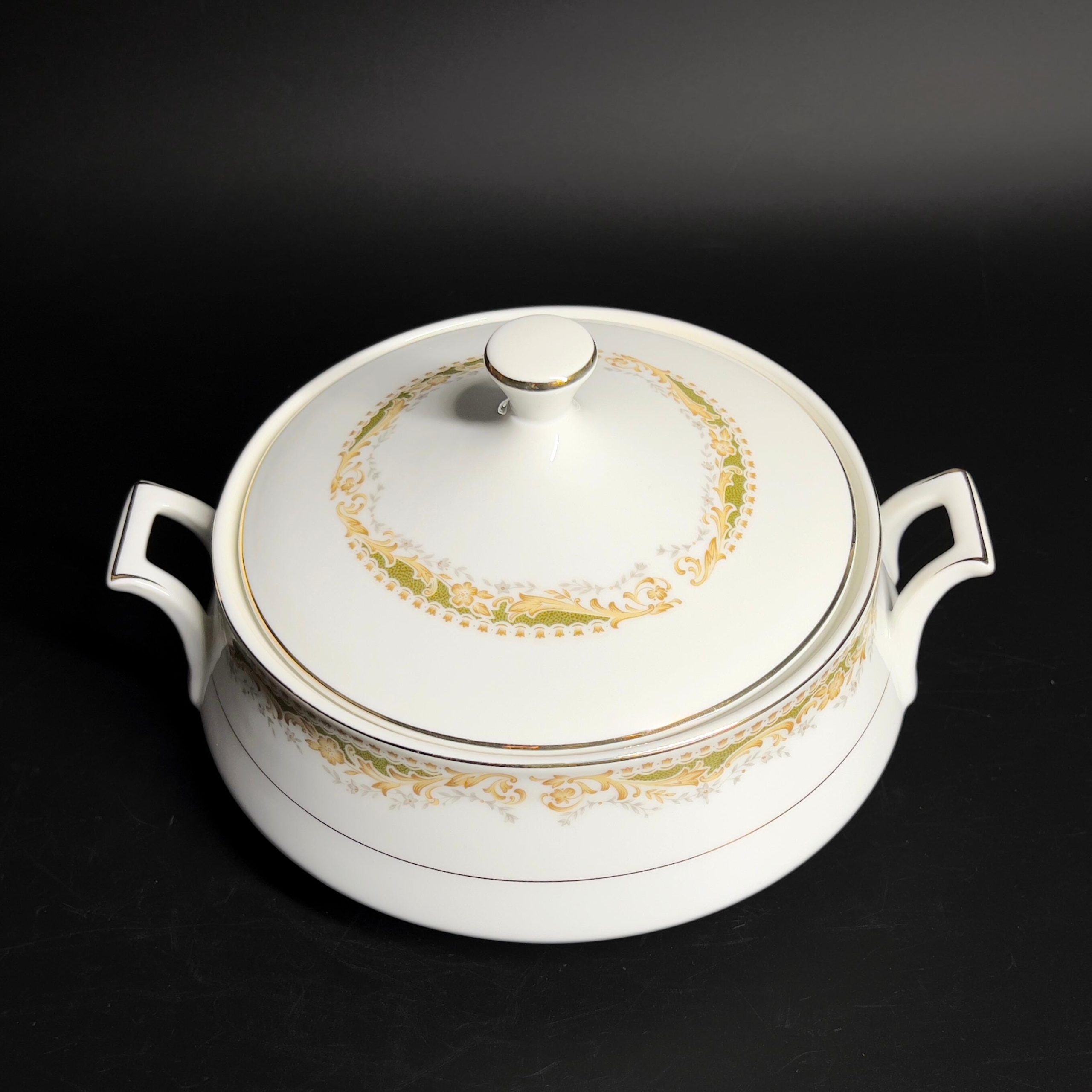 Vintage Queen Anne China Tureen: Mid-Century Japan Serving Dish - Image 3