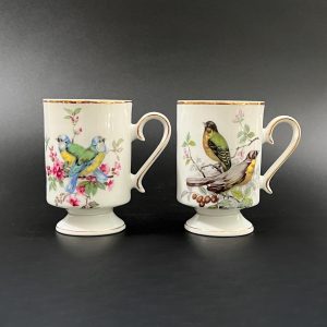 Vintage Royal Crown Bird Mugs: Porcelain Coffee Cups with Gold Trim, Set of 2