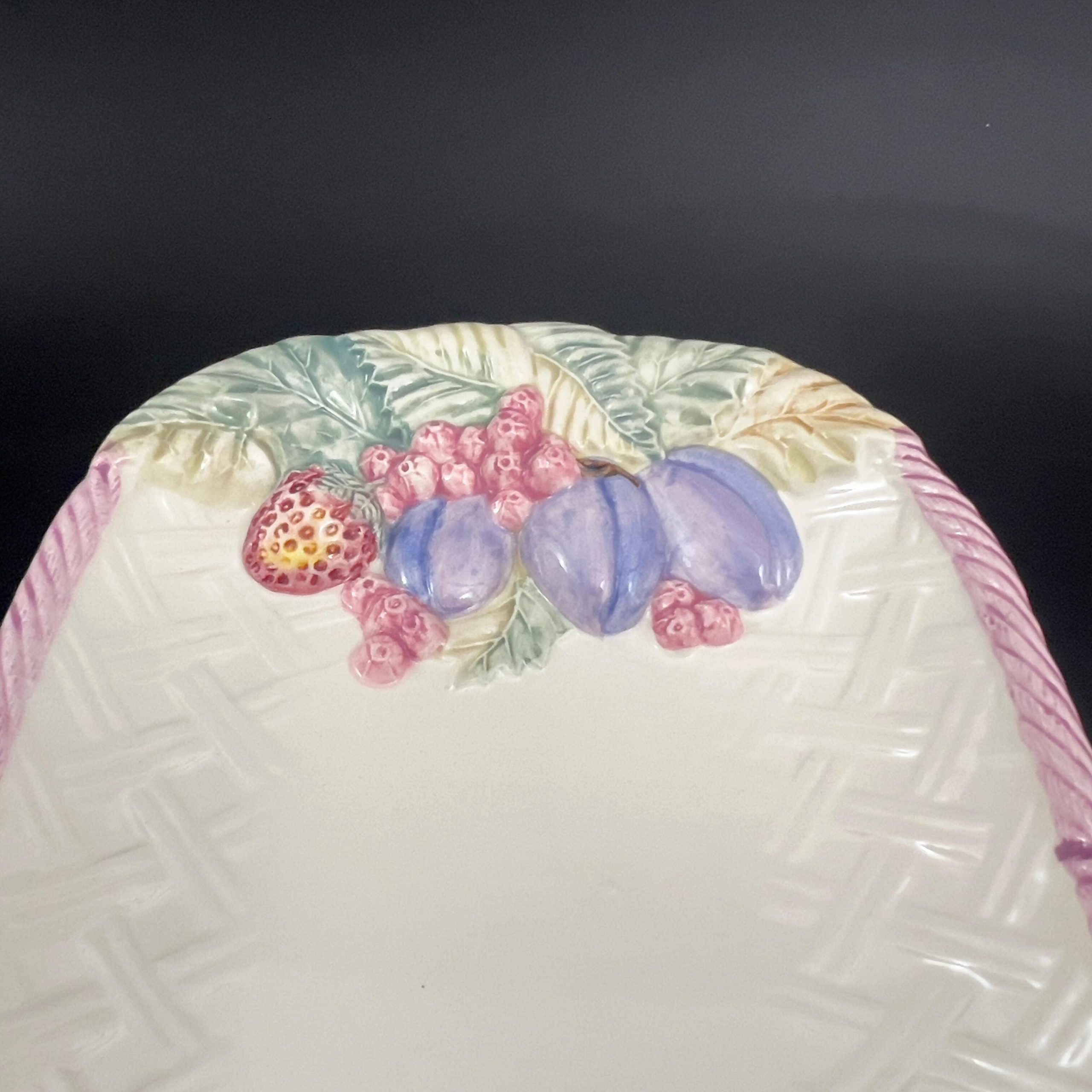 Vintage Hand-Painted Majolica Platter: Portuguese Fruit Basket Weave - Image 6