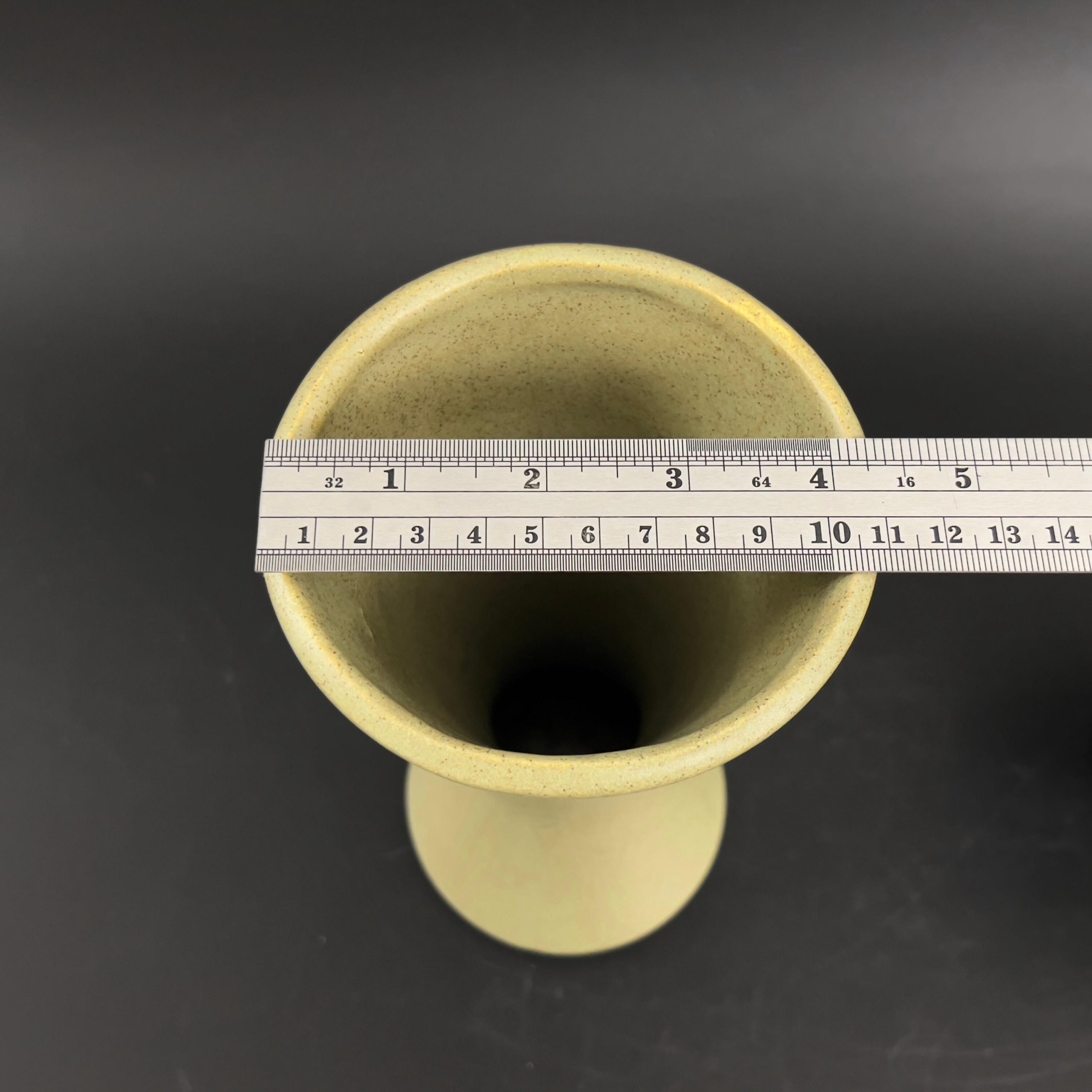 Vintage McCoy Floraline Pottery Set: Hourglass Vase & Pedestal Planter - Image 7