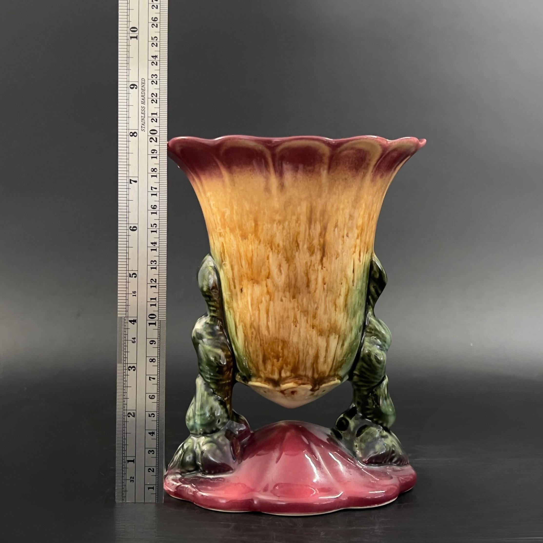 Vintage Hull Woodland Vase 108: American Art Pottery, Mid-Century Decor - Image 8