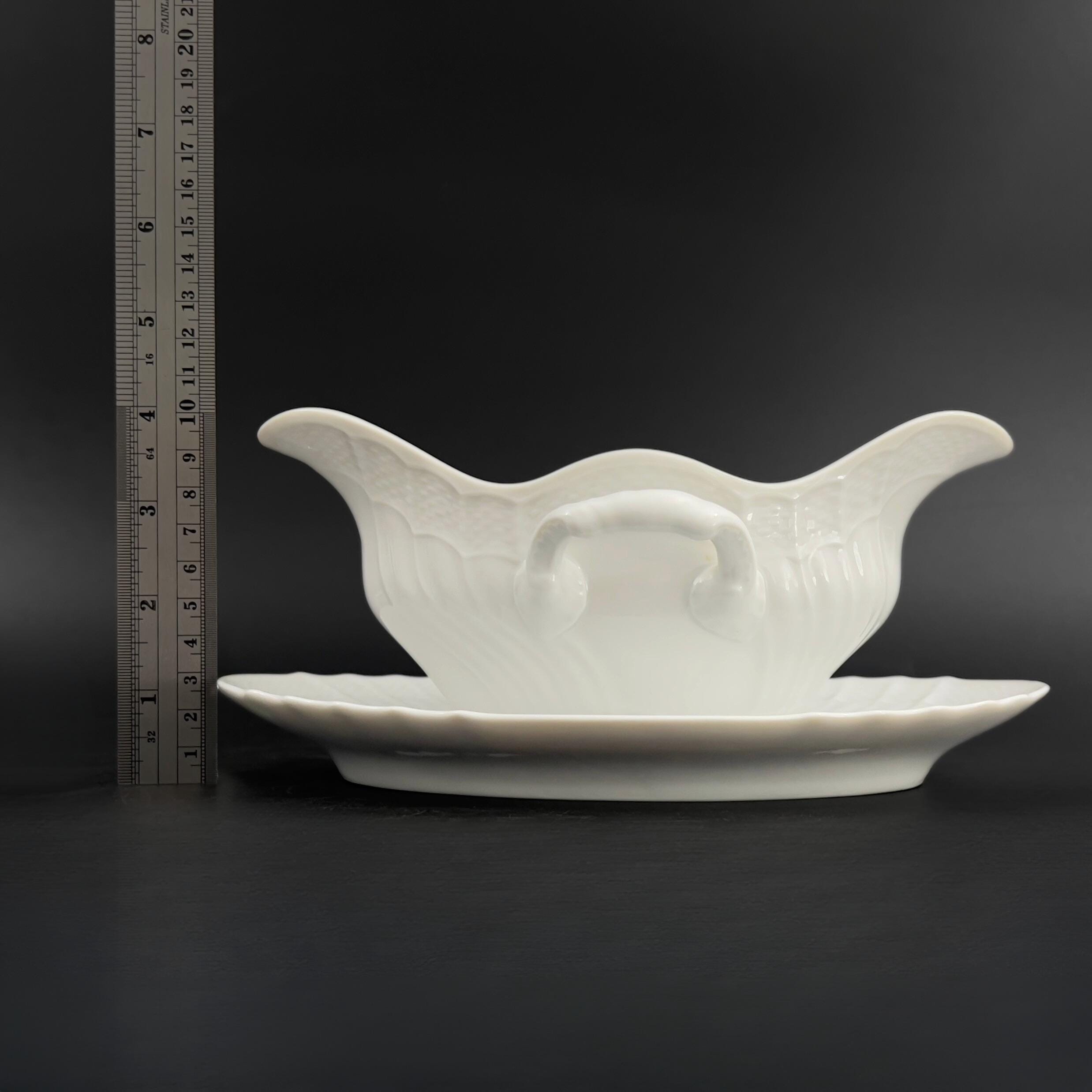 Vintage Richard Ginori Gravy Boat: Bianco Vecchio Pattern, Italy - Image 9