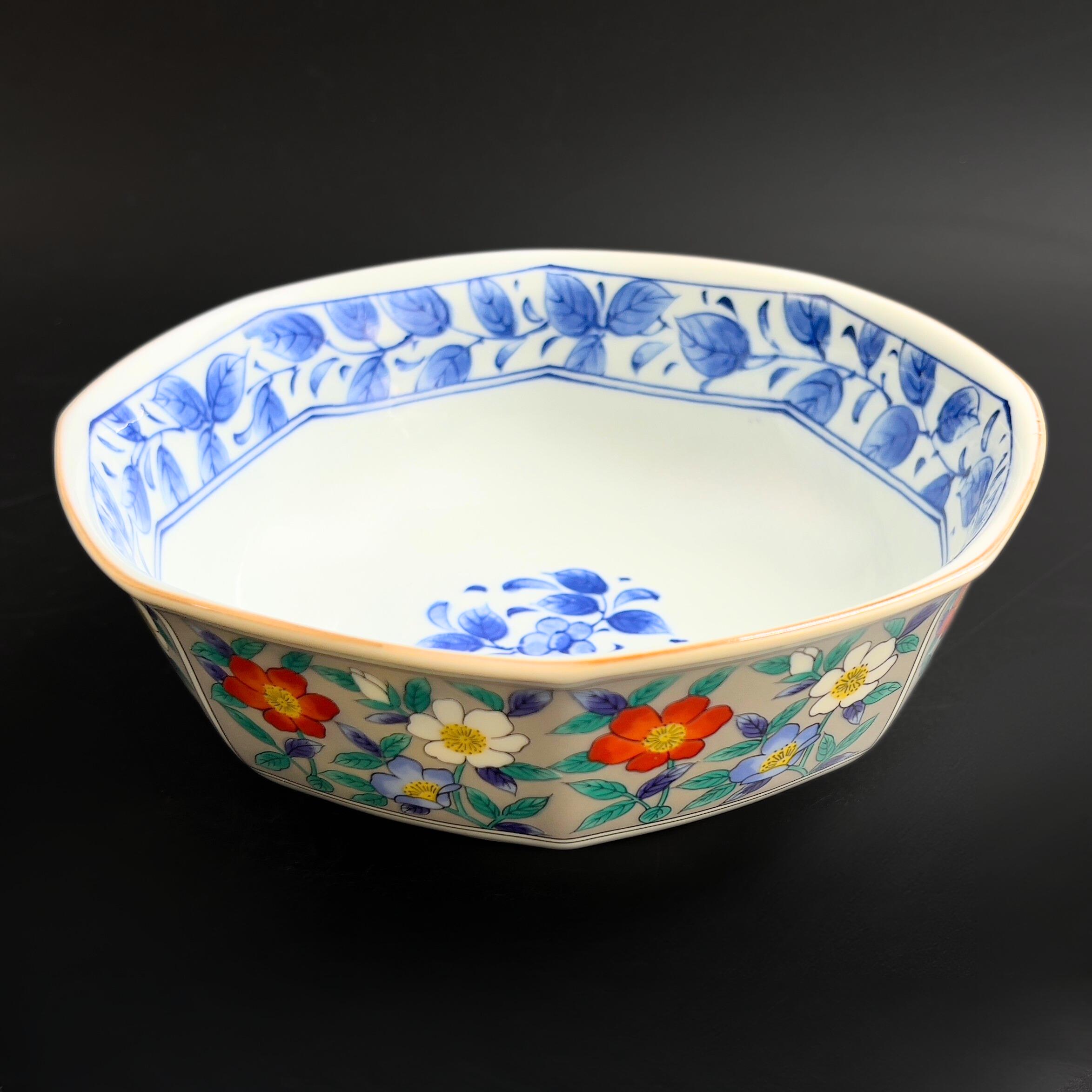 Vintage Arita Porcelain Bowl: Ryofu Kiln Floral Decor, Mid-Century Japan - Image 3