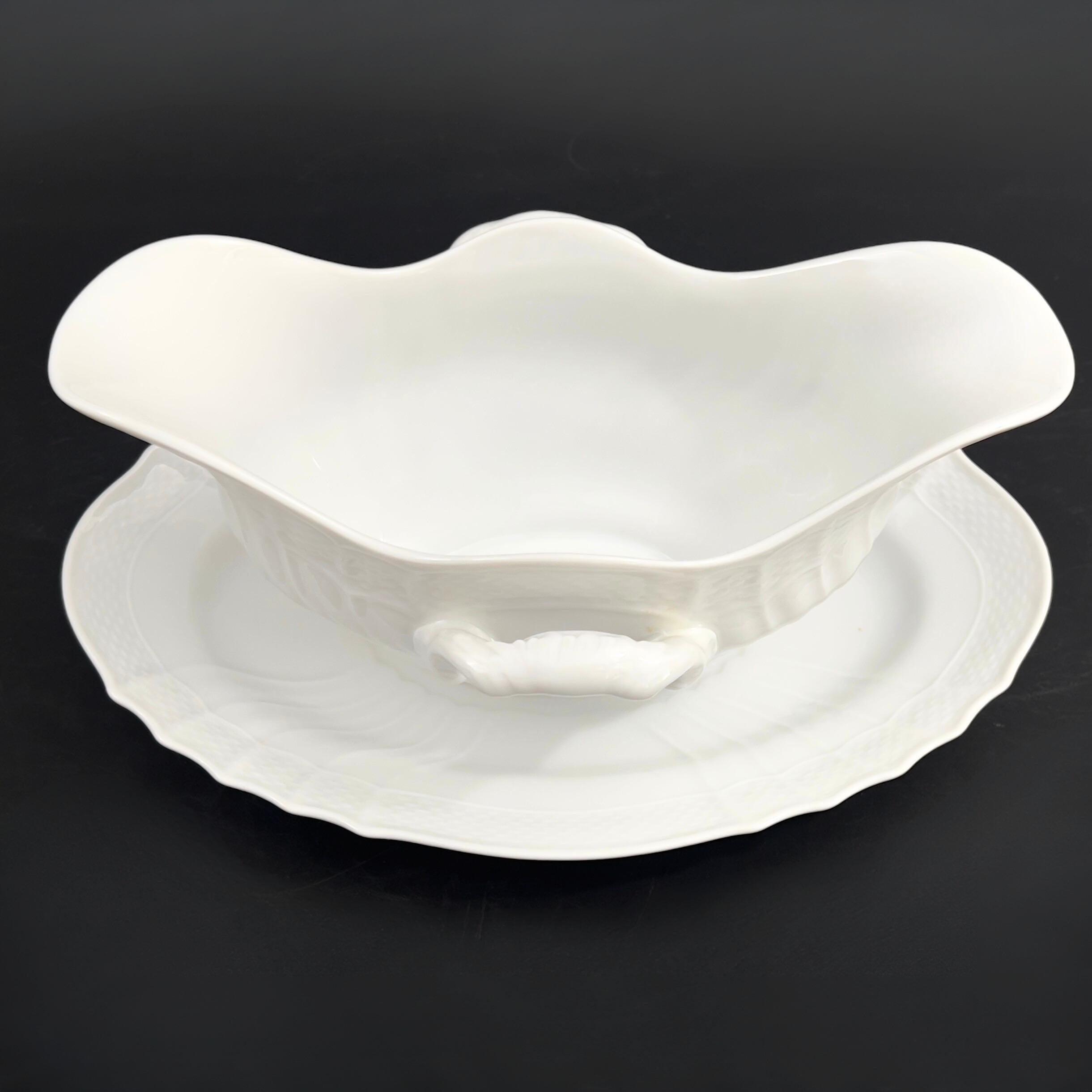 Vintage Richard Ginori Gravy Boat: Bianco Vecchio Pattern, Italy - Image 3