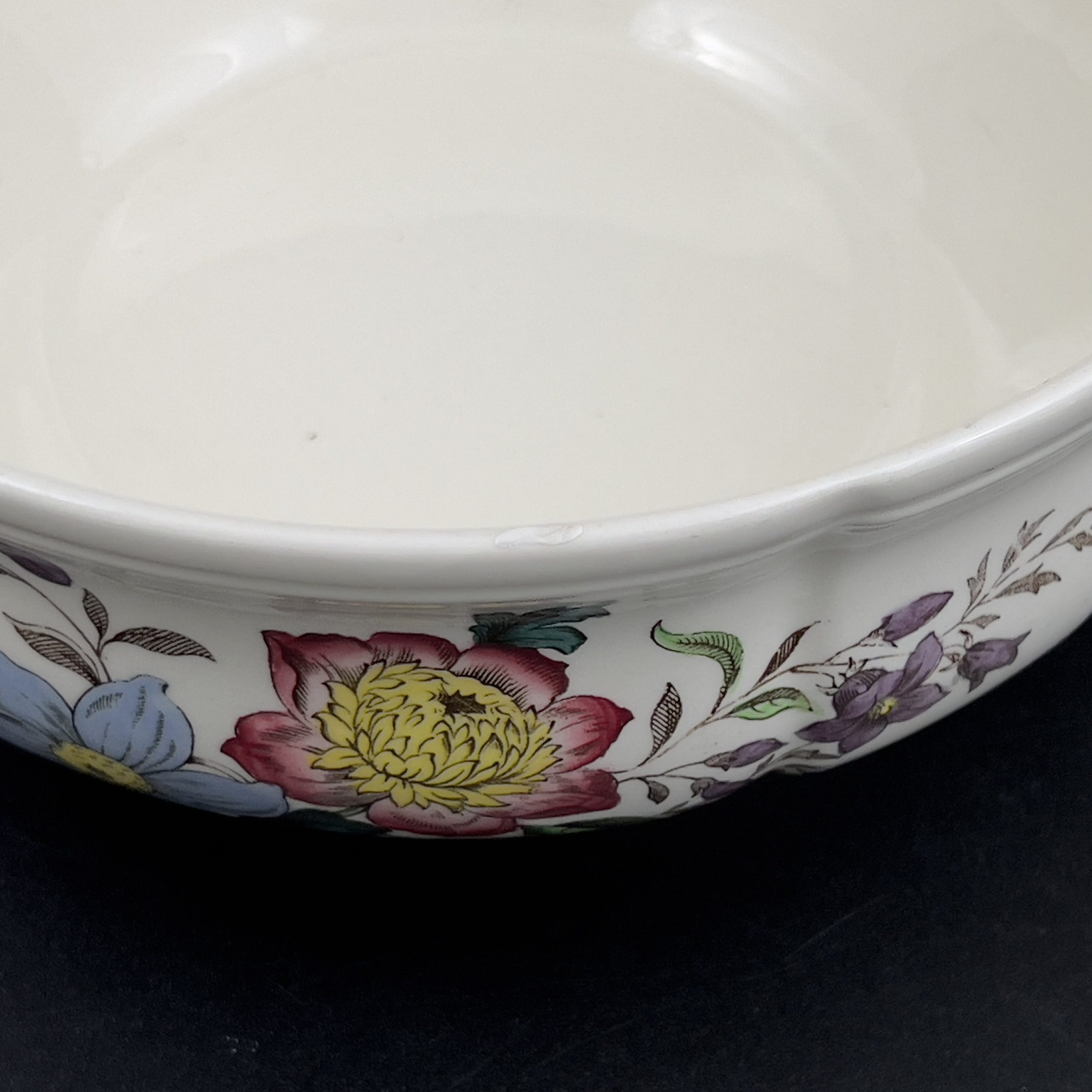 Vintage Spode Gainsborough Tureen: Floral Lidded Casserole with Apple Finial - Image 11