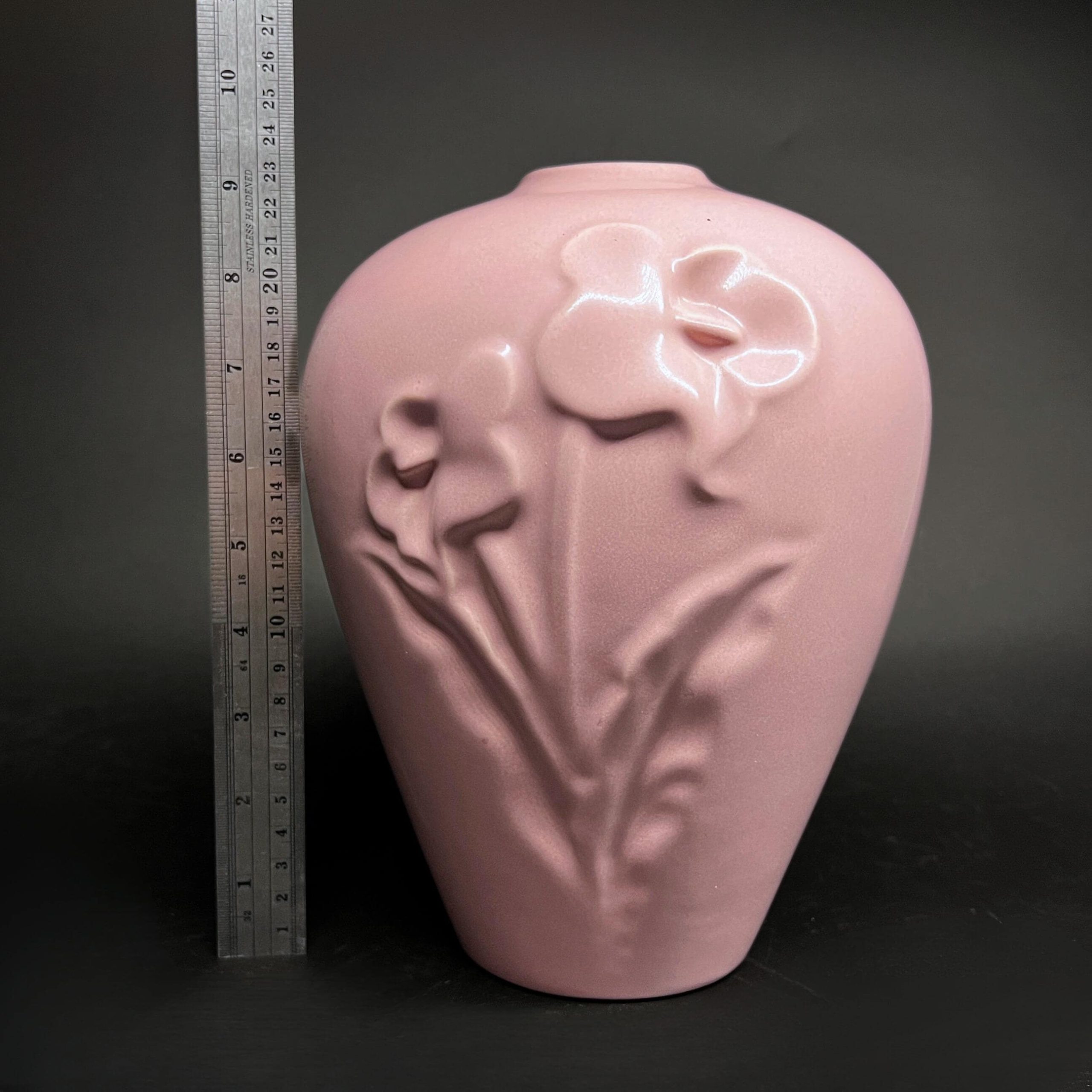Vintage Haeger Calla Lily Vase: Matte Pink Art Deco Ceramic - Image 9