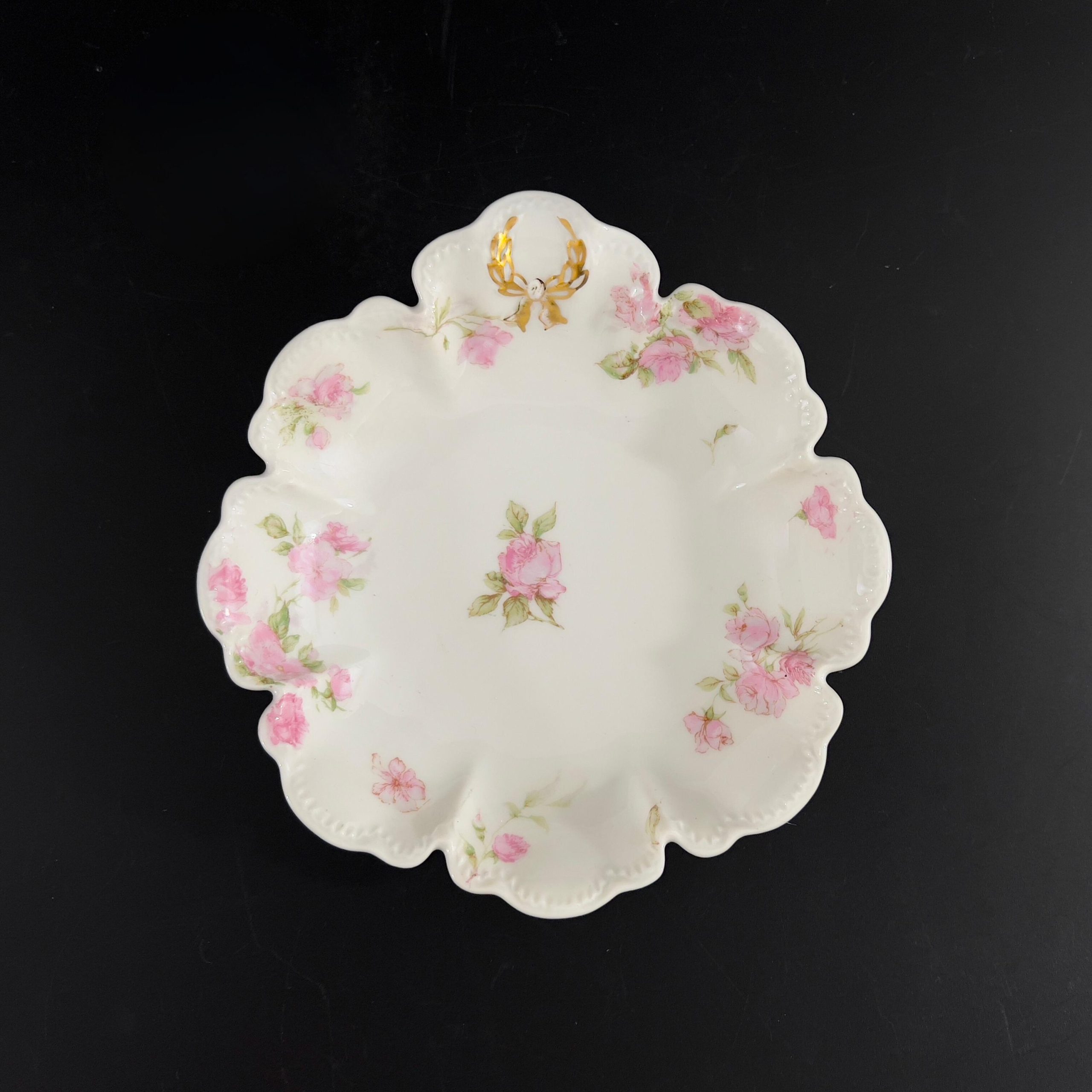 Antique Haviland Limoges Bowls: Pink Roses, Gold Laurel - Set of 3 - Image 4