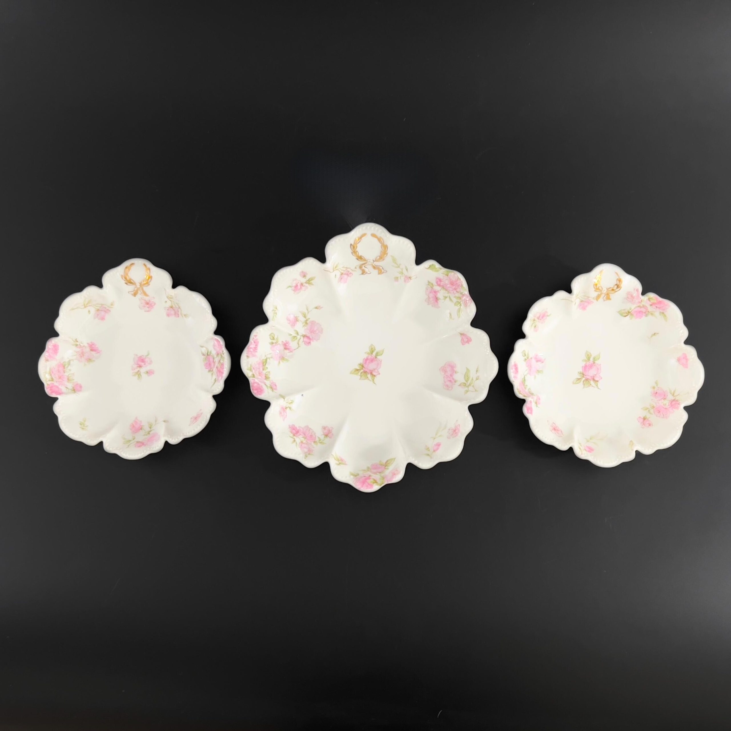 Antique Haviland Limoges Bowls: Pink Roses, Gold Laurel - Set of 3 - Image 3