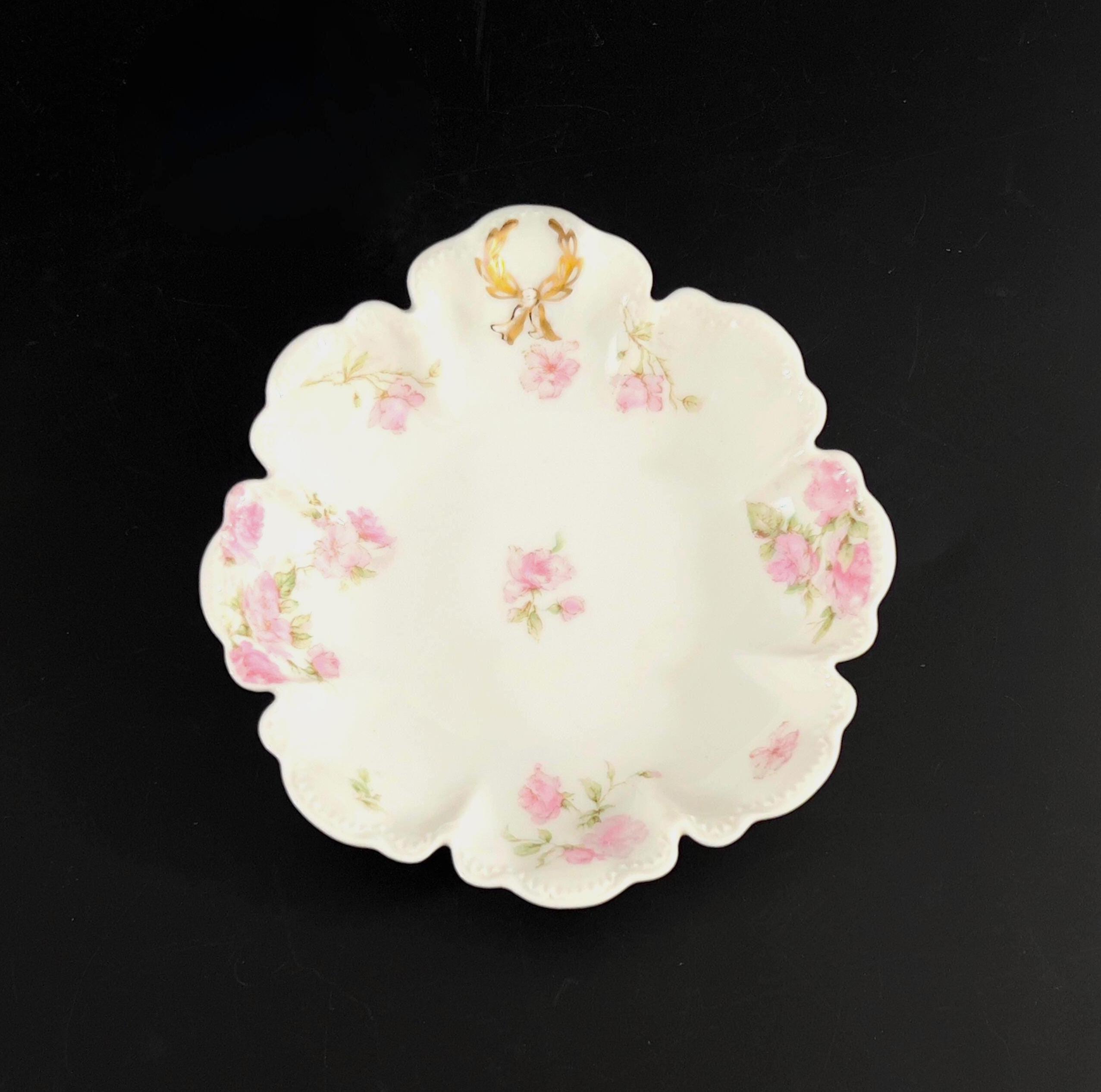 Antique Haviland Limoges Bowls: Pink Roses, Gold Laurel - Set of 3 - Image 6