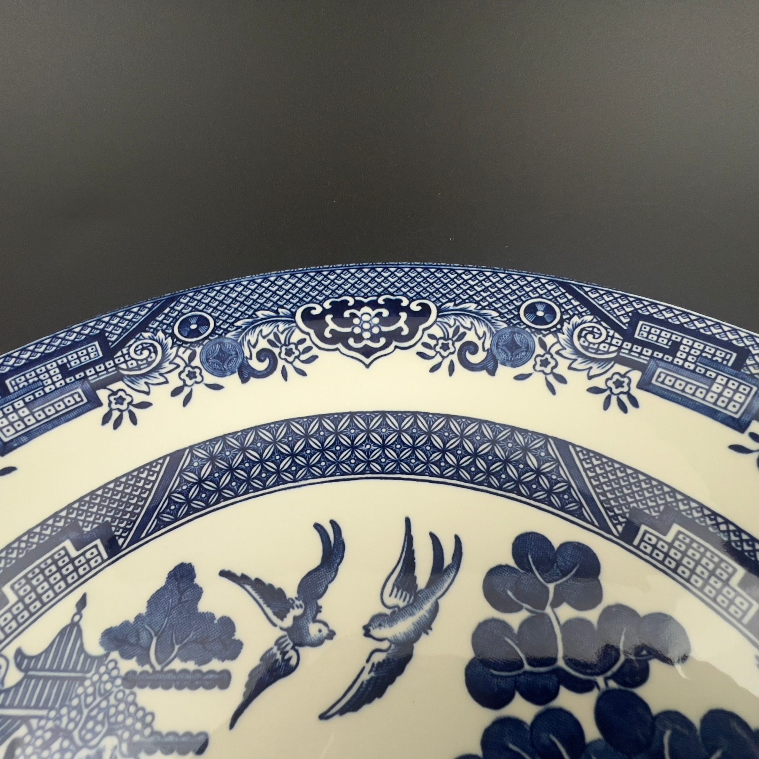 Vintage Churchill Blue Willow Platter: 12.5" Chinoiserie Stoneware - Image 8