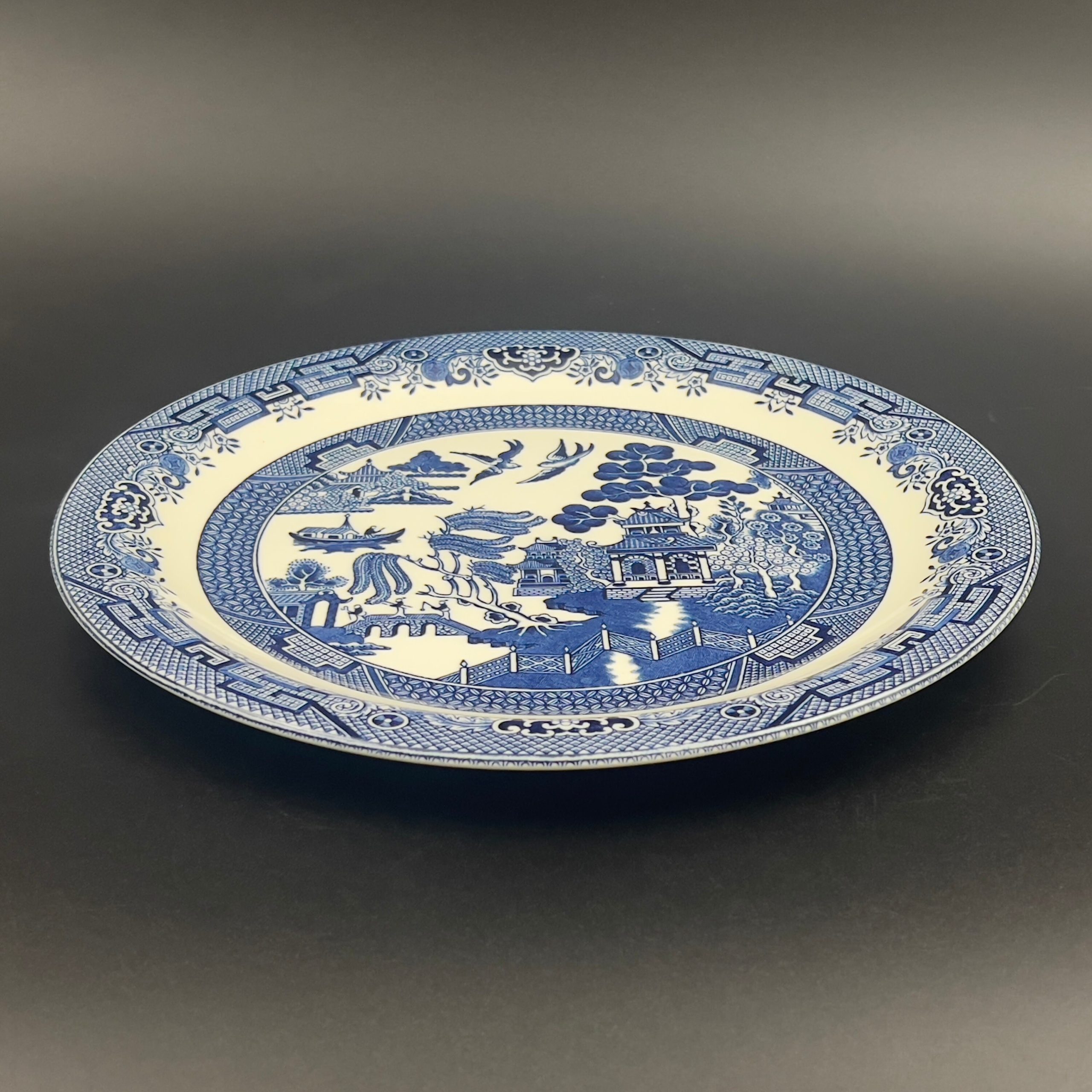 Vintage Churchill Blue Willow Platter: 12.5" Chinoiserie Stoneware - Image 5