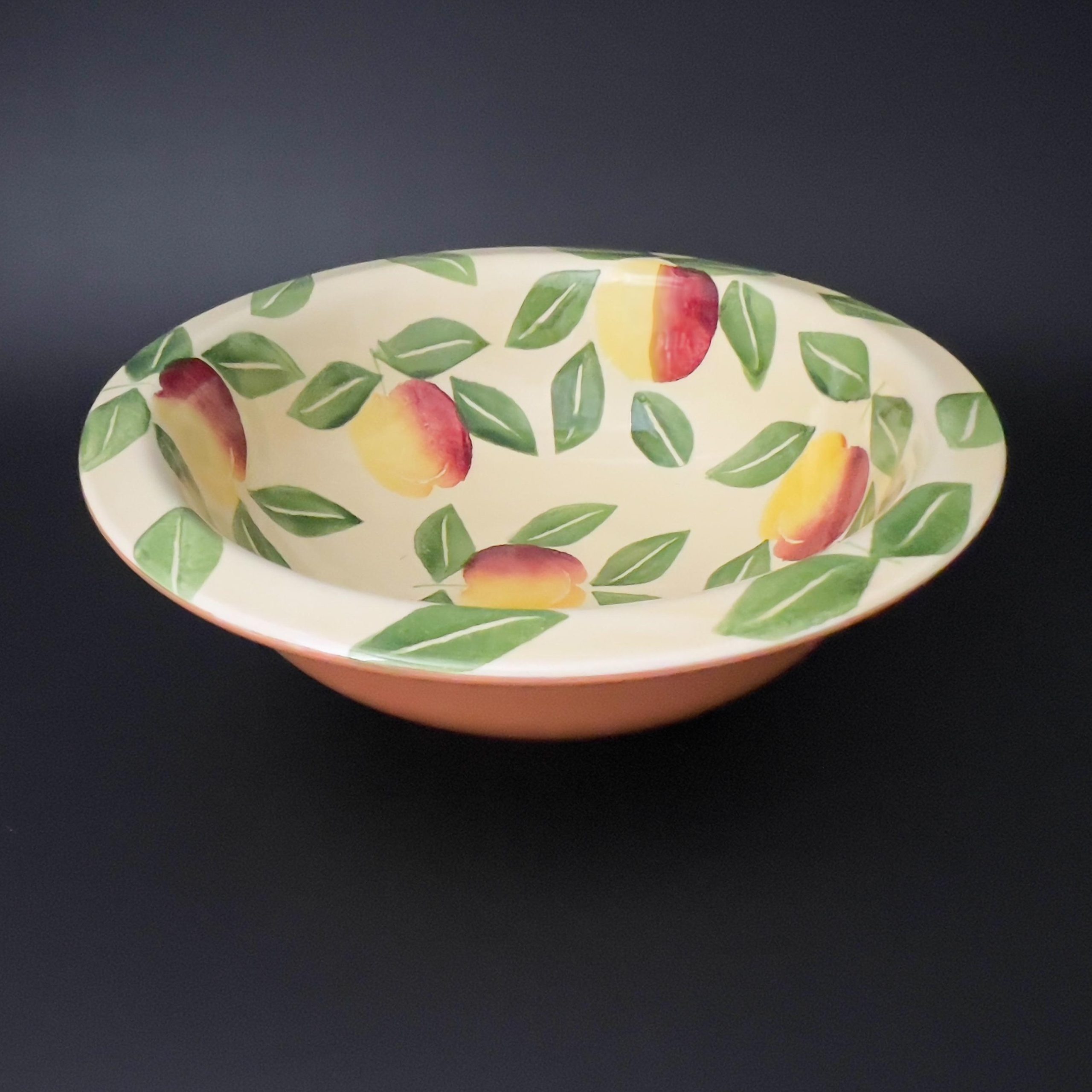 Vintage Italian Ceramic Fruit Bowl: Hand-Painted Ceramiche Alfa Pottery - Image 4
