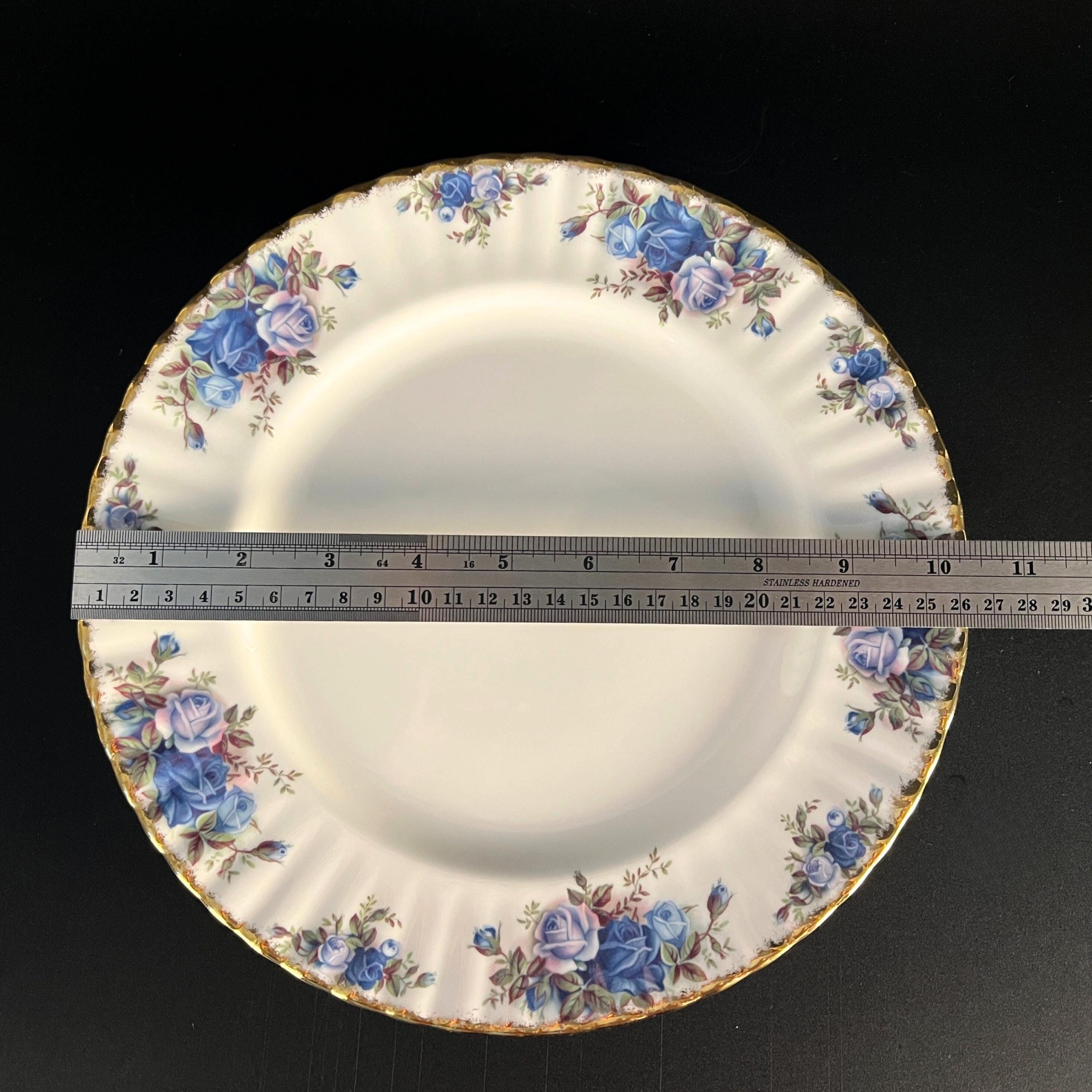 Vintage Royal Albert Moonlight Rose Plate: English Blue Roses, Gold Rim - Image 8
