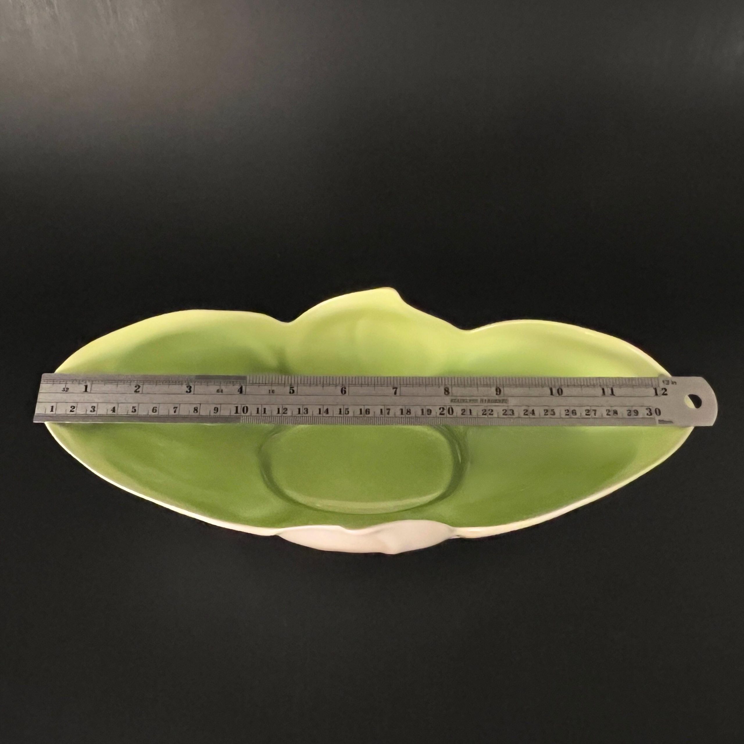 Vintage Roselane Ceramic Planter #935: Mid-Century Modern Centerpiece - Image 11