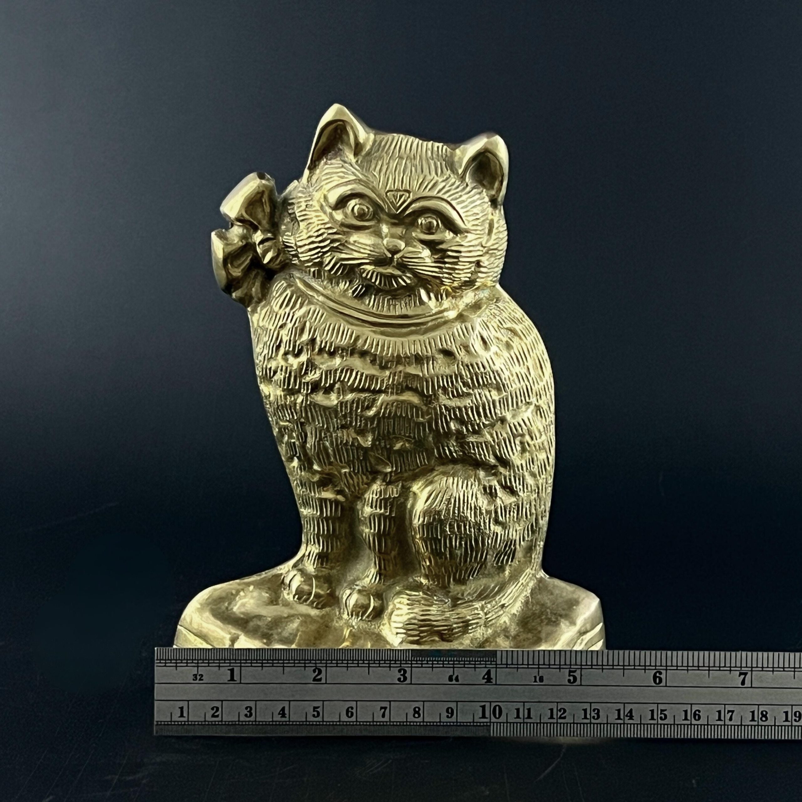 Vintage Solid Brass Cat Doorstop - 1970s Figurine - Image 10