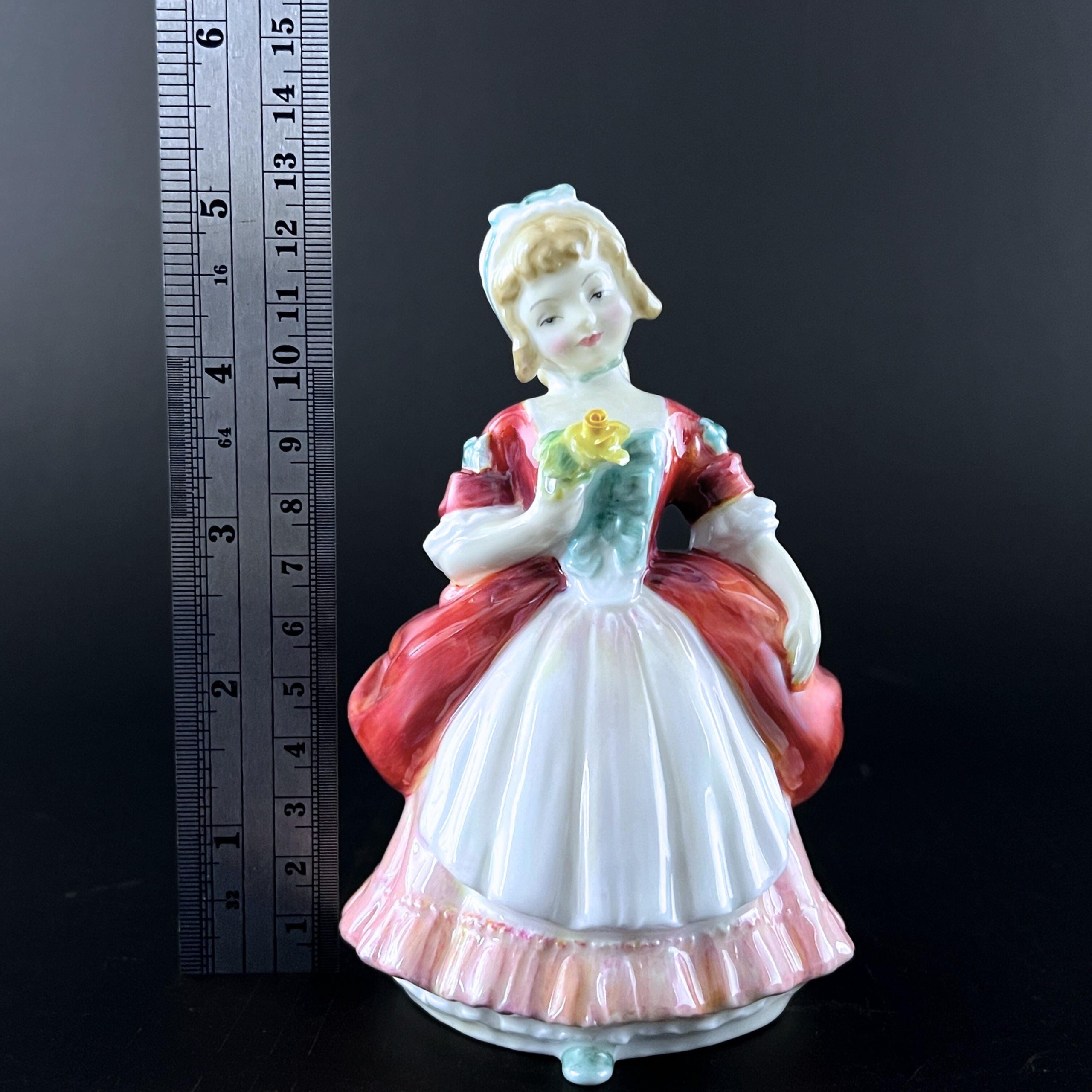 Vintage Royal Doulton Figurine Valerie HN2107, Pink Victorian Lady - Image 10