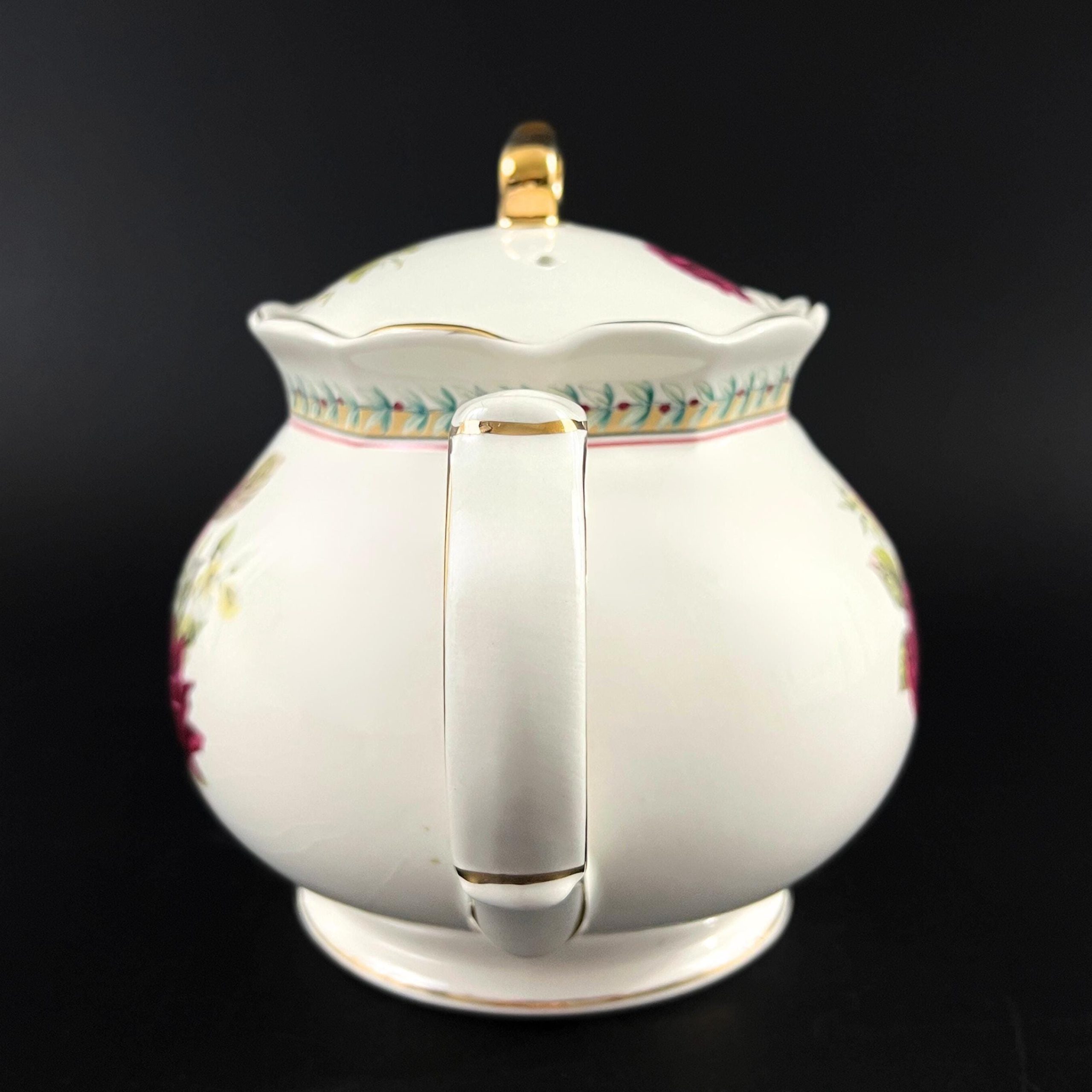 Vintage Sadler England’s Rose Teapot - Image 6