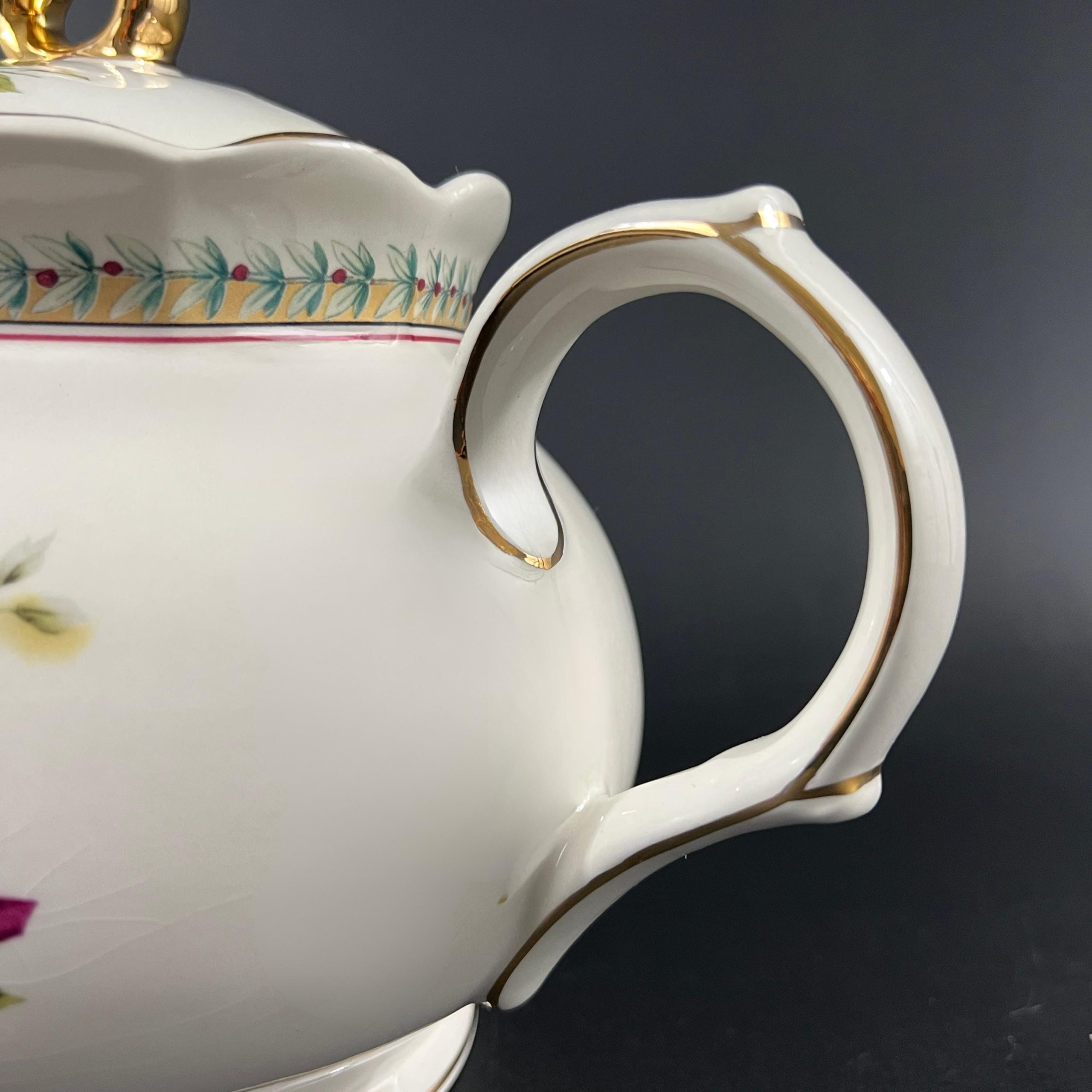 Vintage Sadler England’s Rose Teapot - Image 7