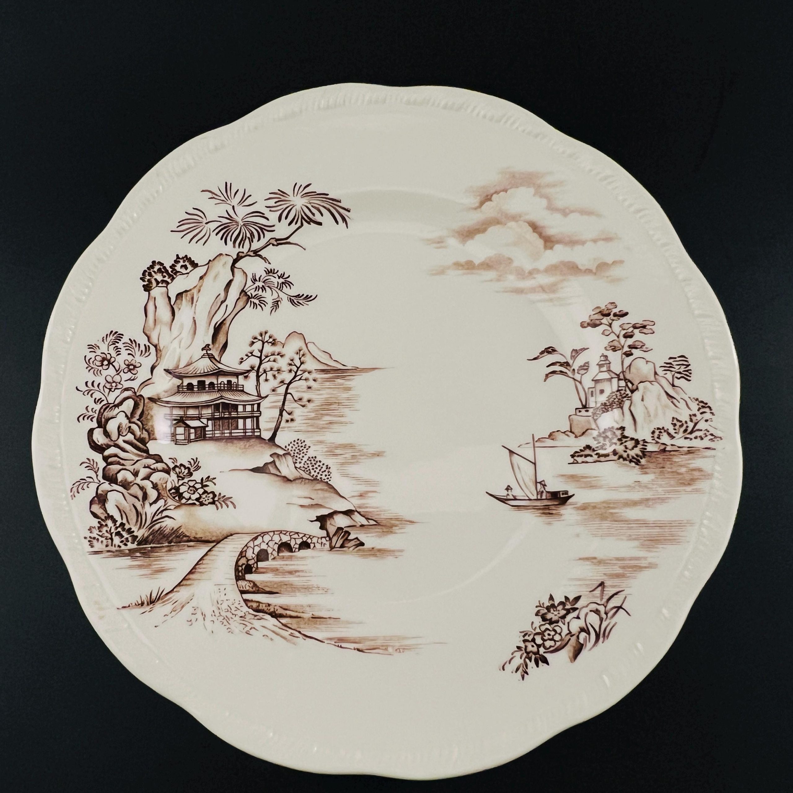 Set of 2 - Alfred Meakin Tsing Hai 10 inch Plates, Midcentury Chinoiserie Brown & White Ironstone - Image 3