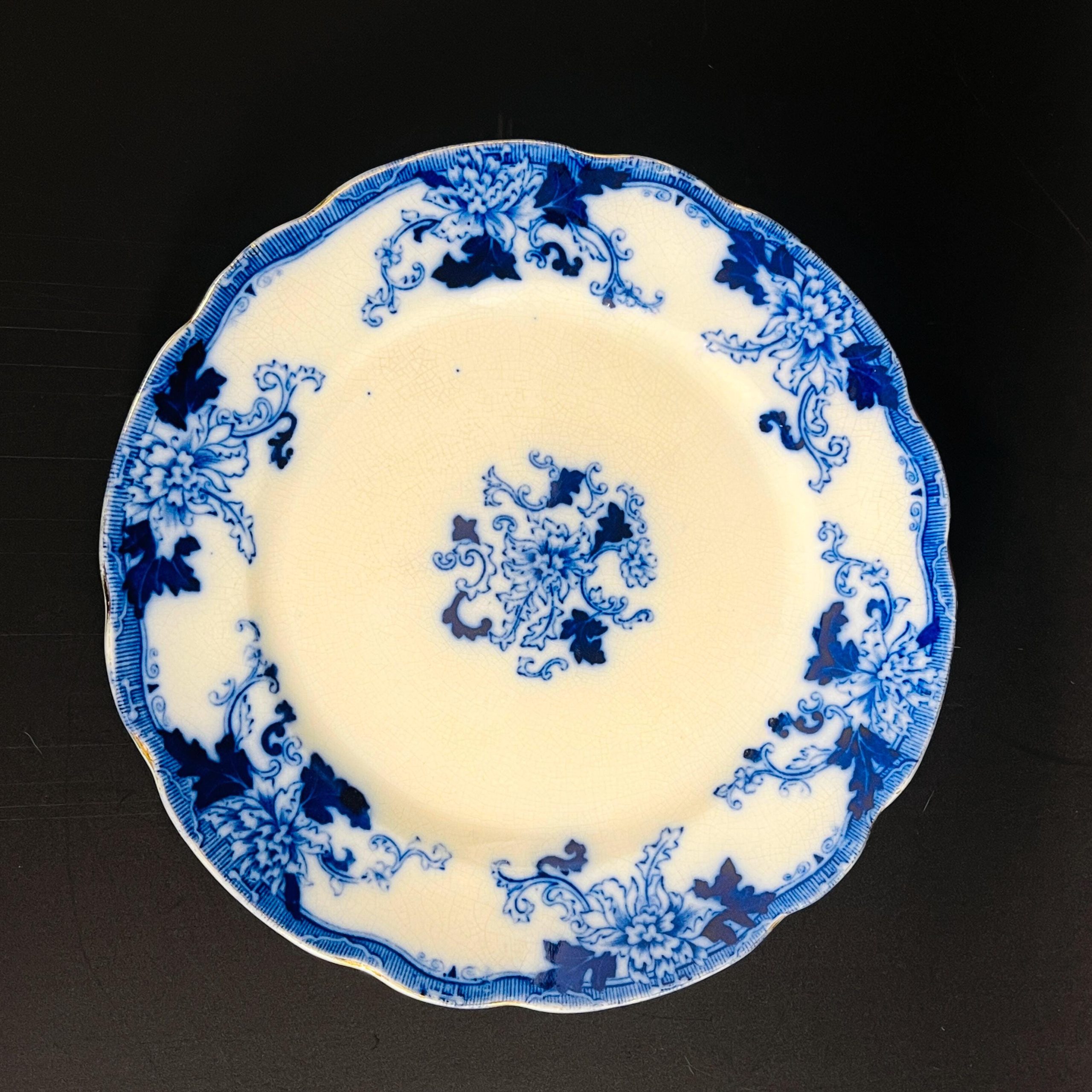 Antique Flow Blue 10 inch Dinner Plate - Burgess & Campbell in Balmoral Royal Blue Pattern - Image 3