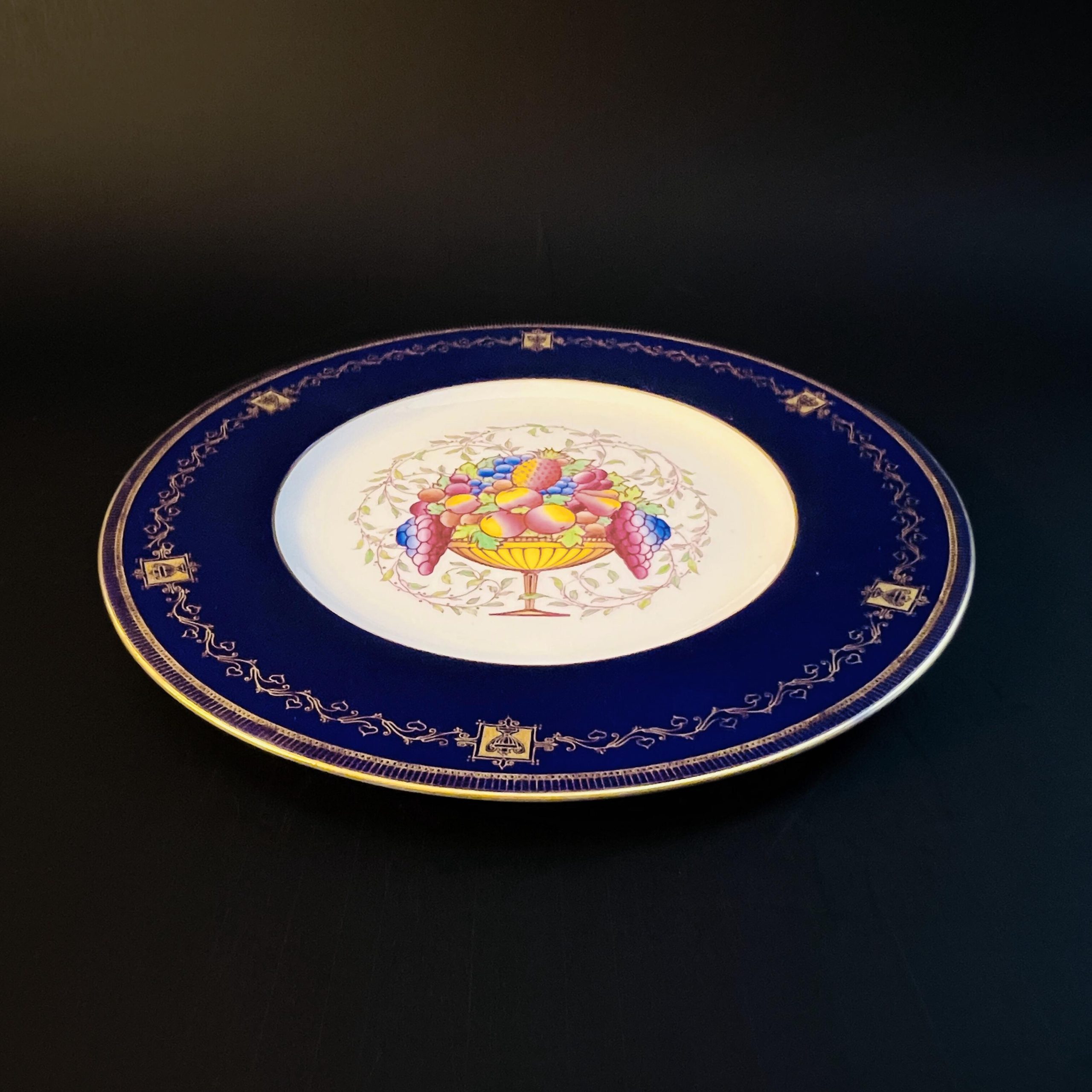 Vintage Royal Worcester Cobalt Blue Wall Plate with Gold Trim and Fruit Bowl Center - Image 4