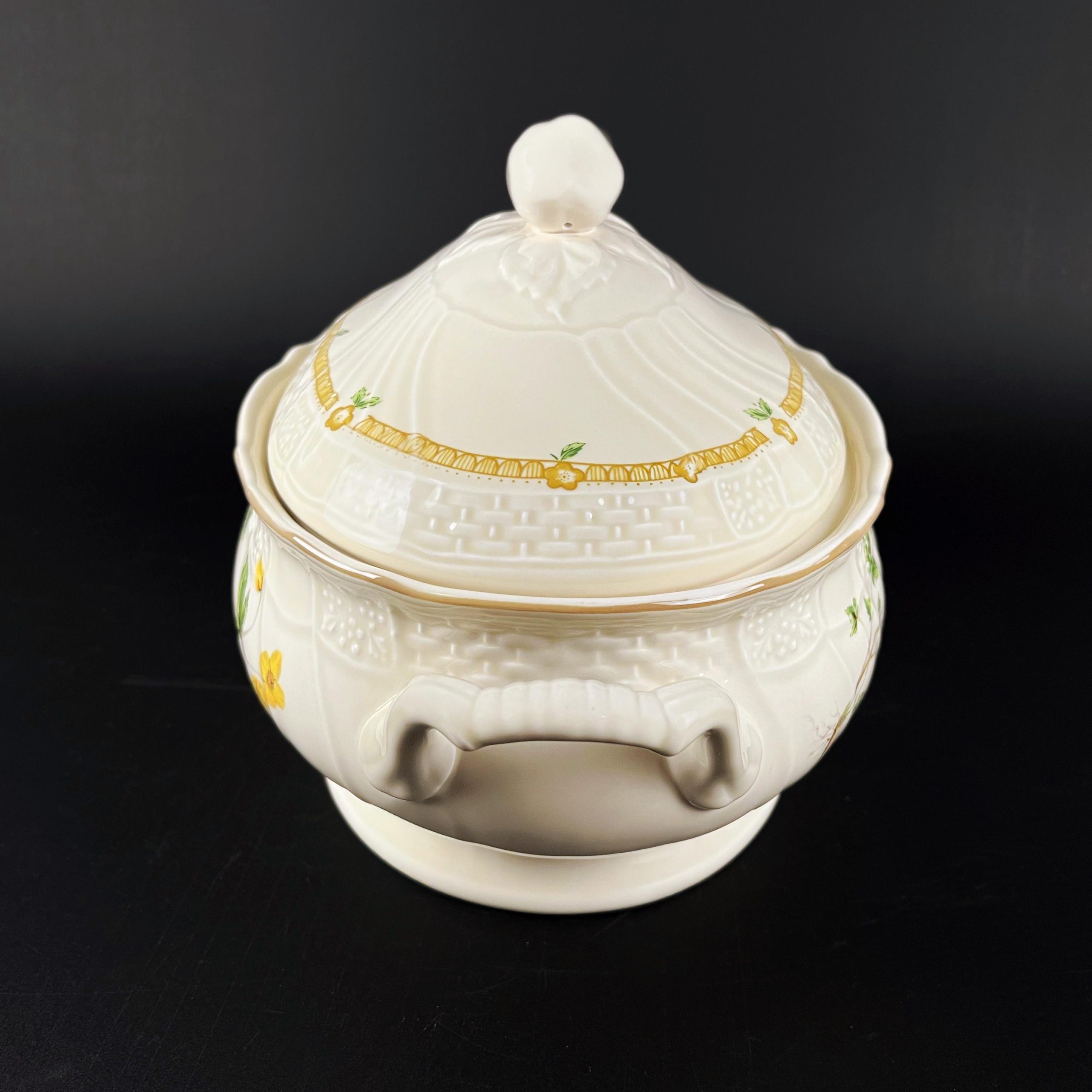 Vintage Mikasa Royalty Oval Tureen with Lid - Image 6