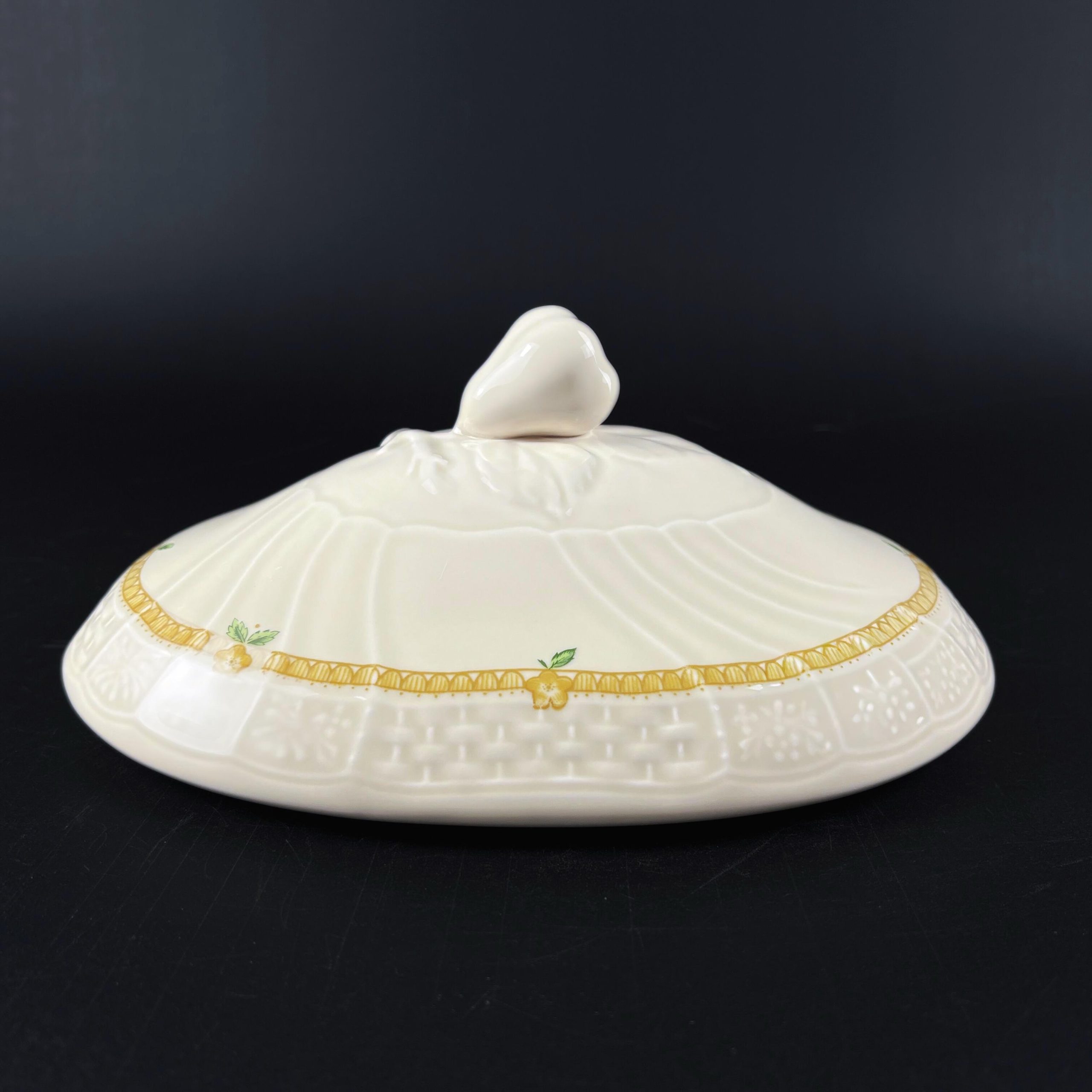 Vintage Mikasa Royalty Oval Tureen with Lid - Image 7