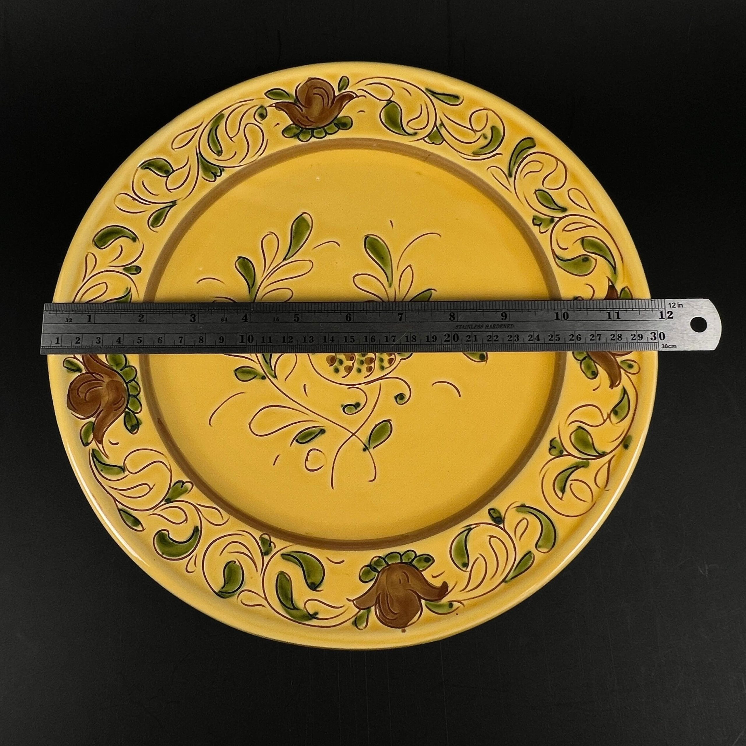 Vintage Vietri Paesano 12 inch Dinner Plate, Hand-painted Italian Pottery - Image 7
