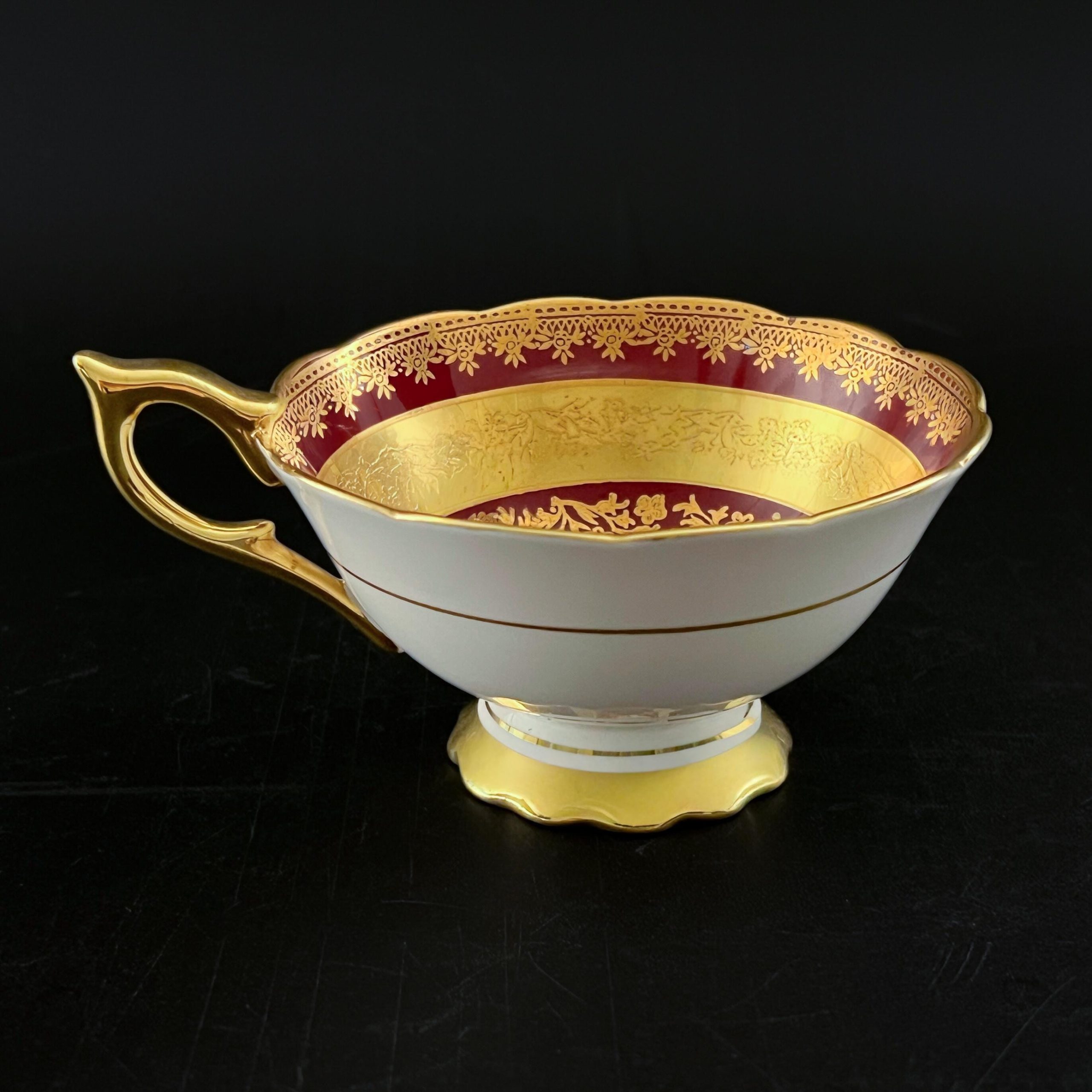 Vintage Royal Stafford Bone China Teacup & Saucer – Gold Gilded, Made in England - Image 15