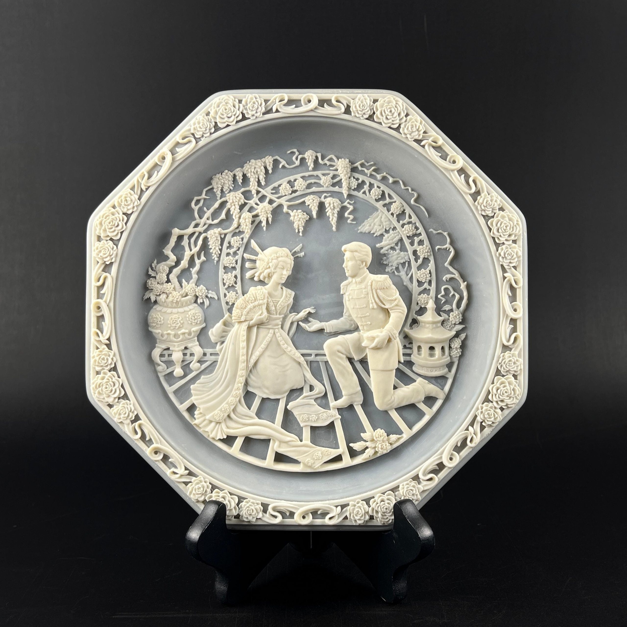 Vintage Incolay Stone Opera Plates – Madame Butterfly & Tristan and Isolde - Image 4